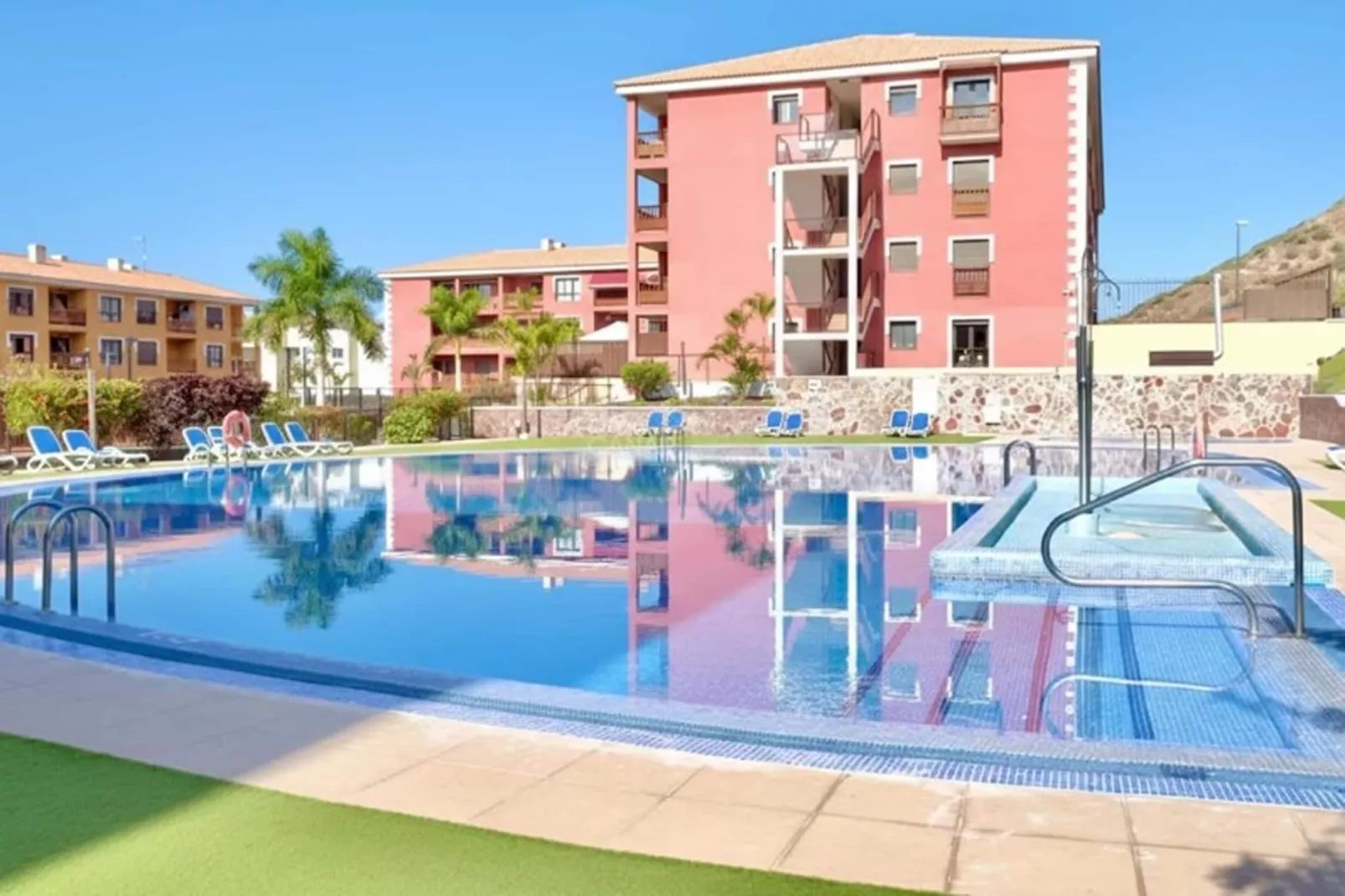 Palmar Beach - Exterior in summer