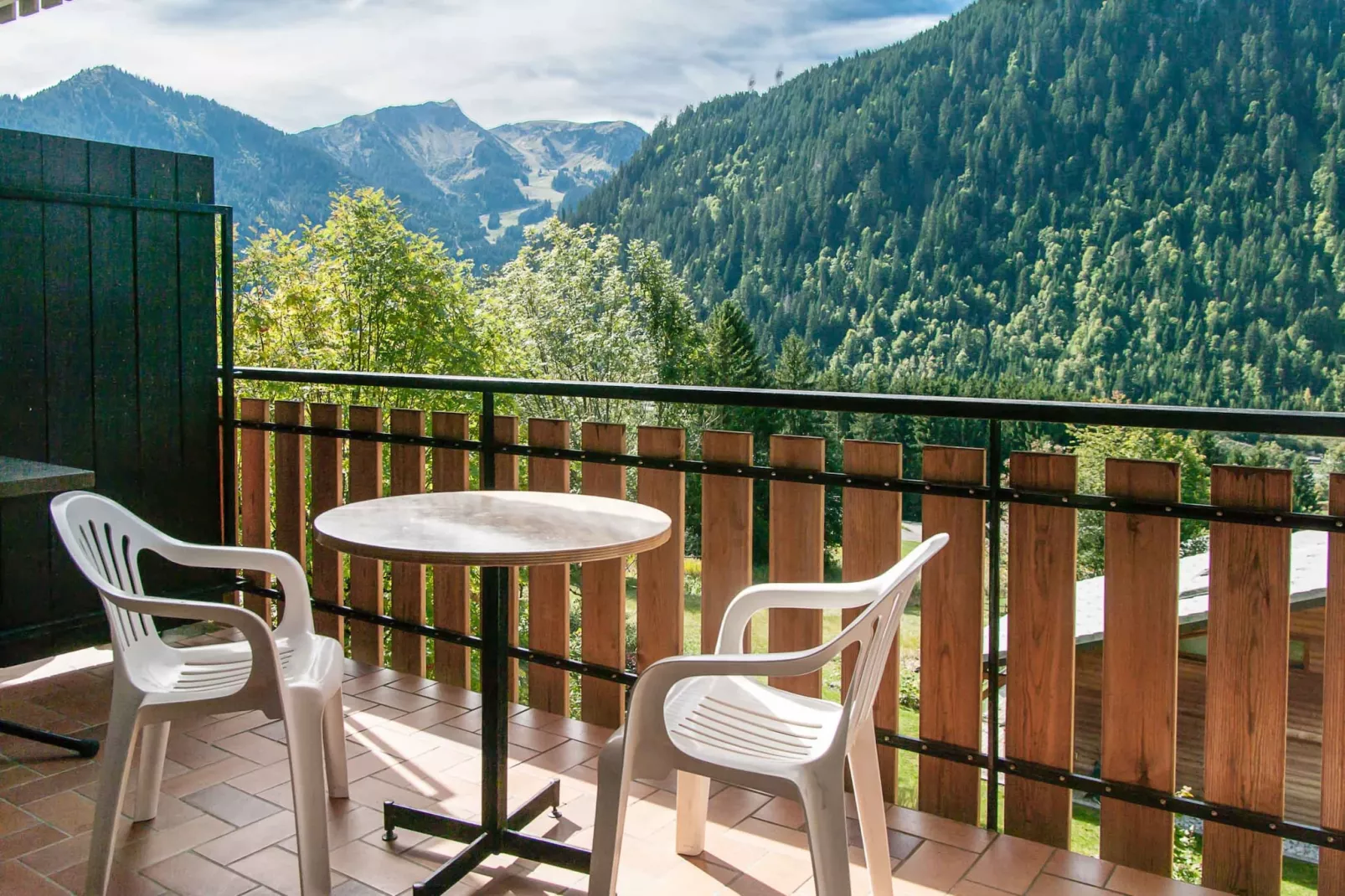Champs Fleuris CFS7 COSY & VIEW 3 Pers. - Terrasse
