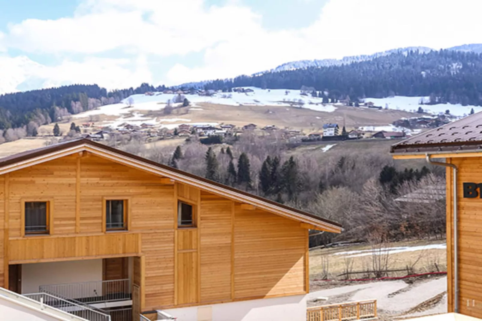 COMBLOUX Les Fermes du Mont Blanc - A36P - View in winter