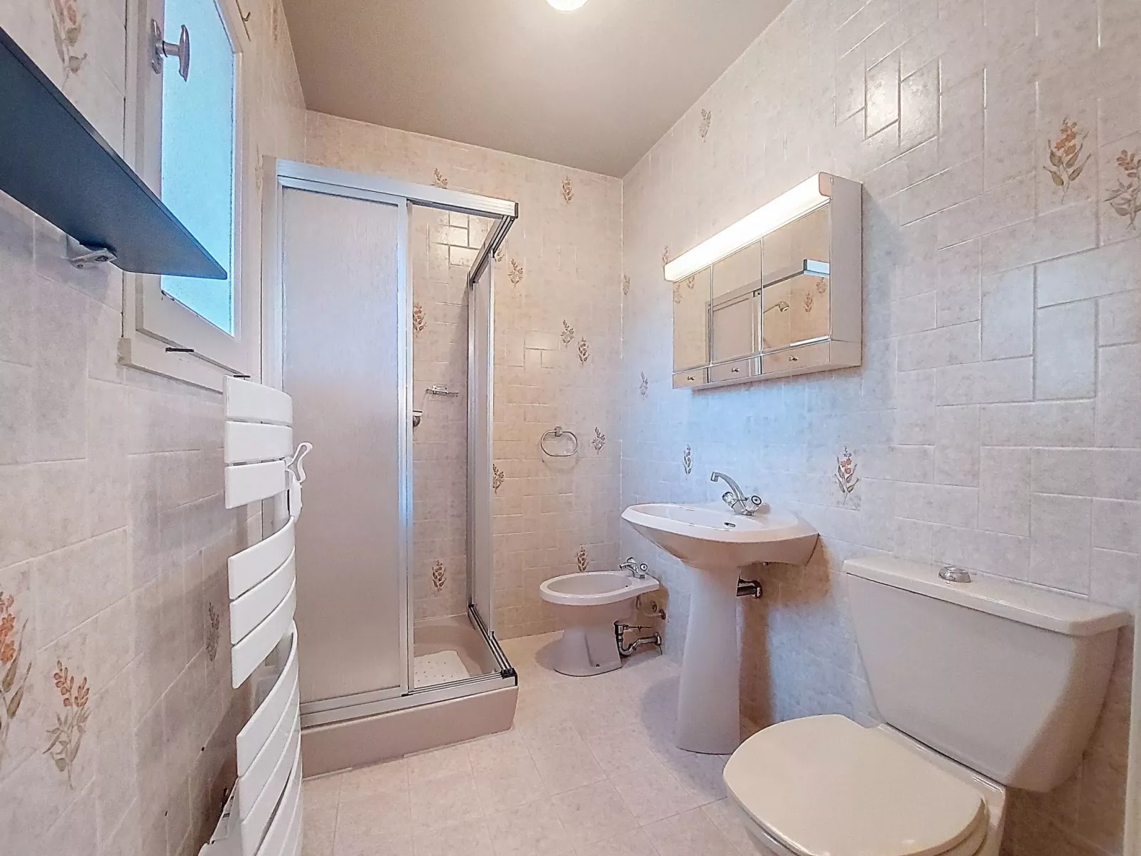 Nature Chez Michel - Drinnen