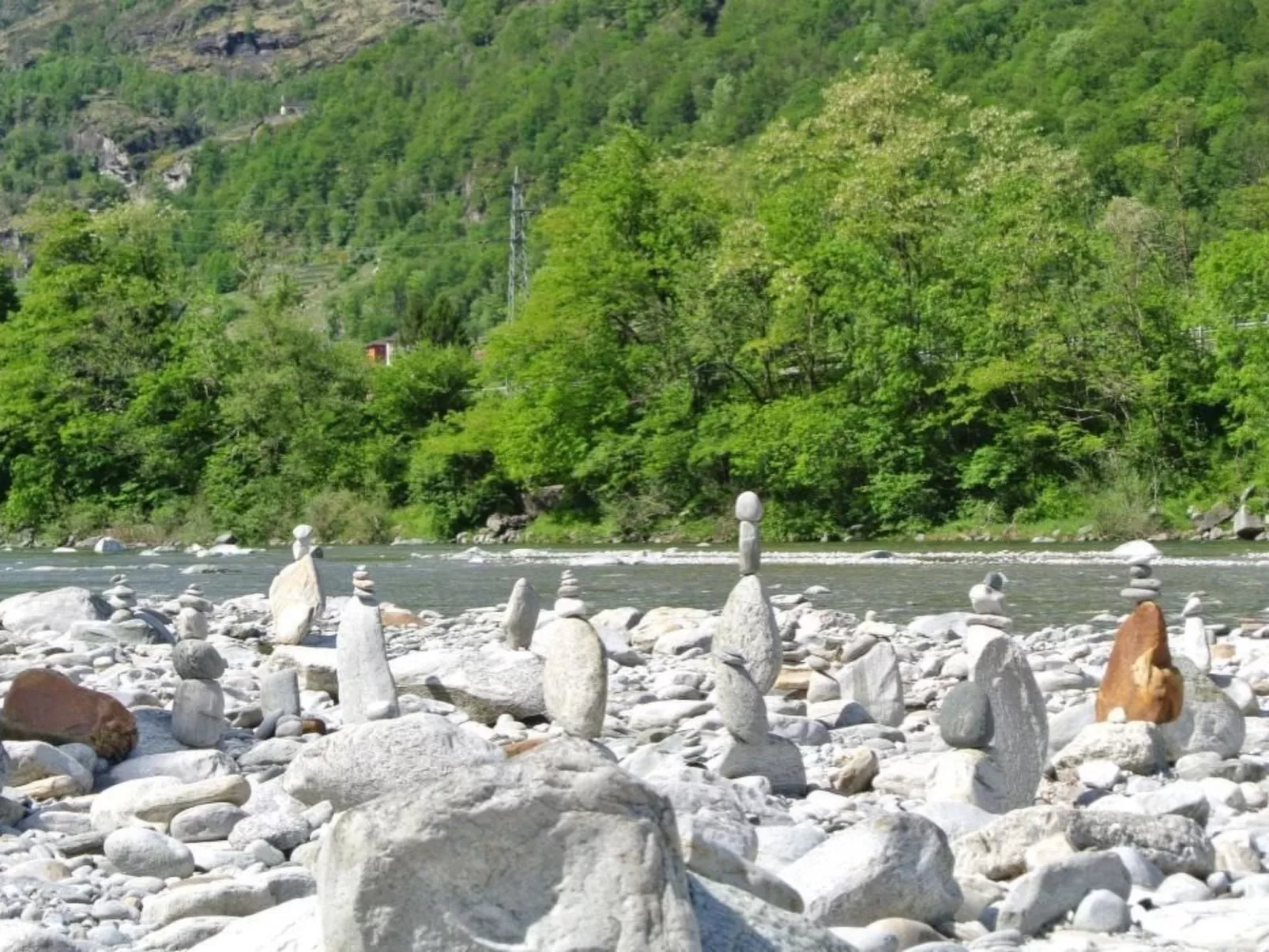 Rustico di vacanza nel nucleo di Moghegno - Draußen