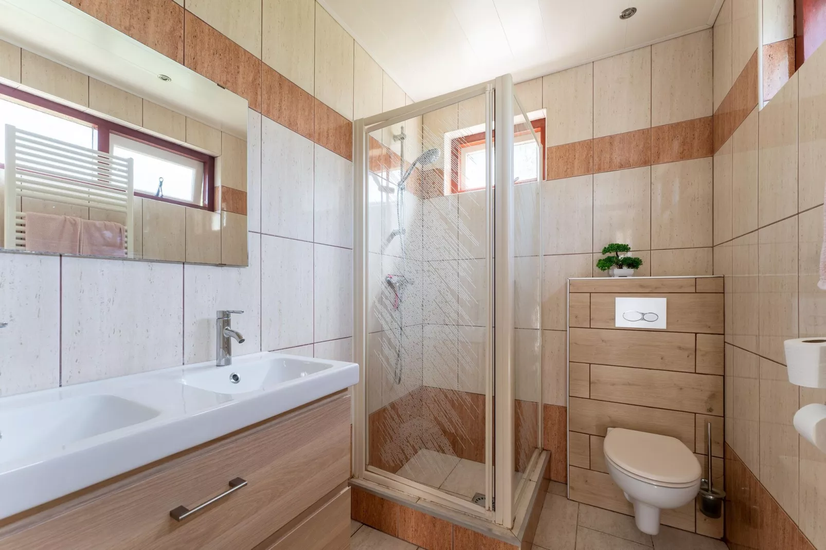 Landingsweg 80-Bathroom