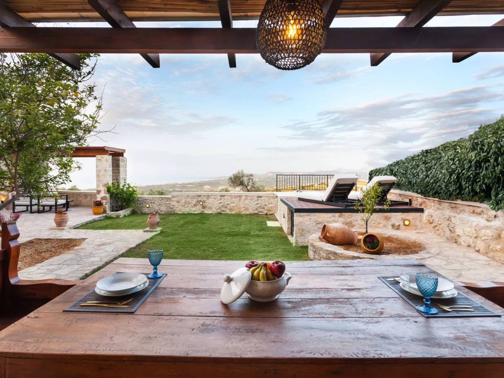 Ali Vafi's Villa - Beheizter Jacuzzi und Innenpool - Outside