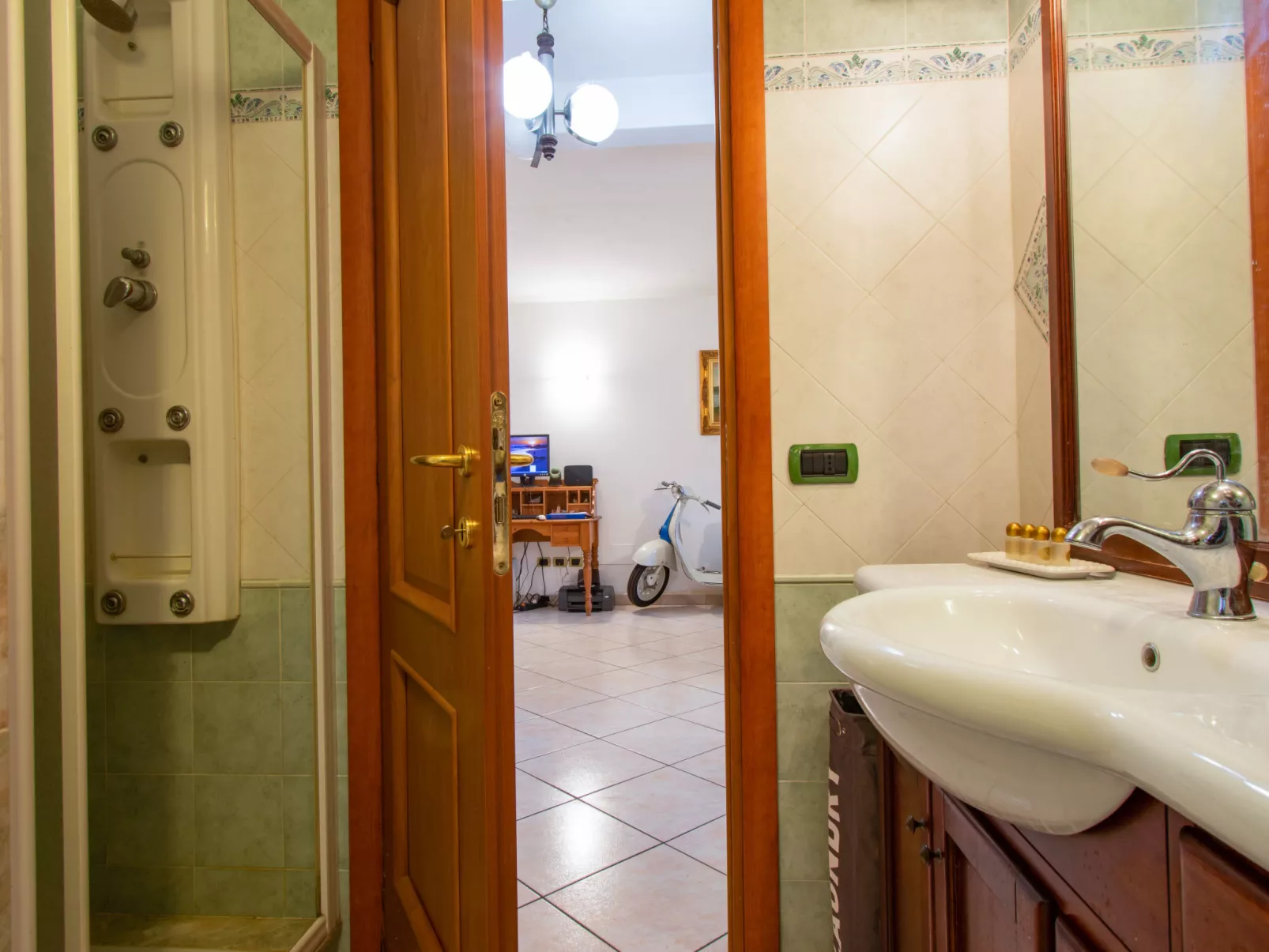 Tre fontane - Drinnen