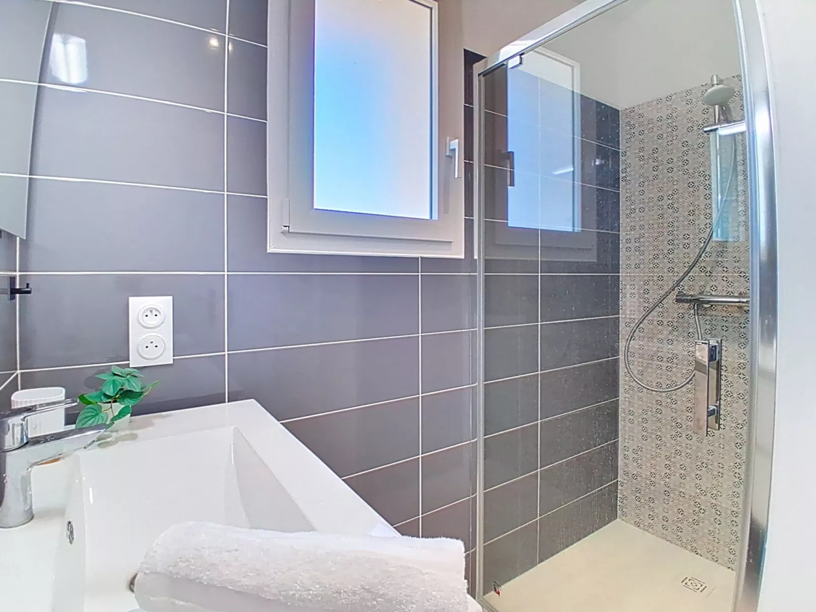 Saint Denis 2 - Inside