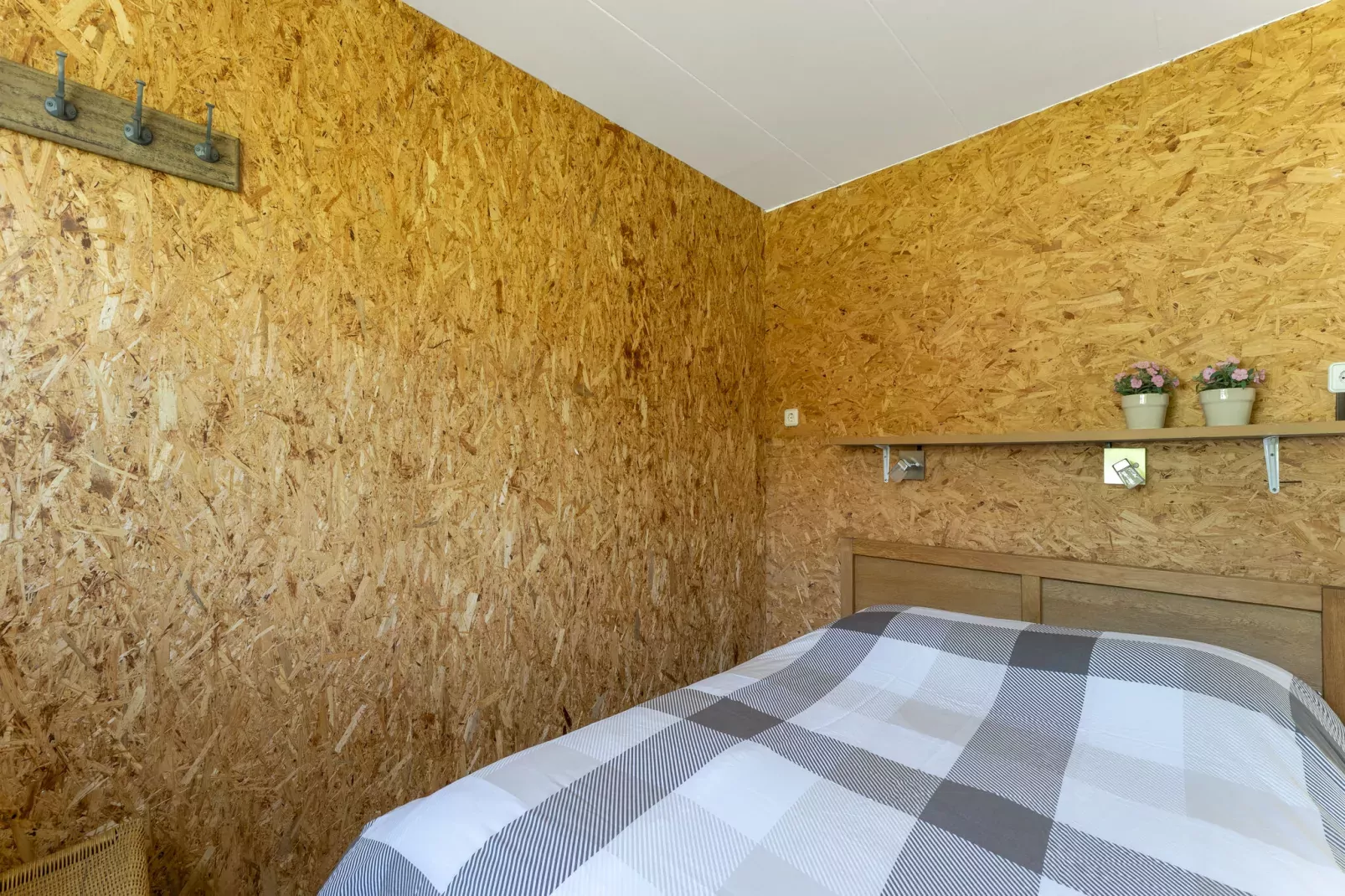 Landingsweg 94-Bedroom