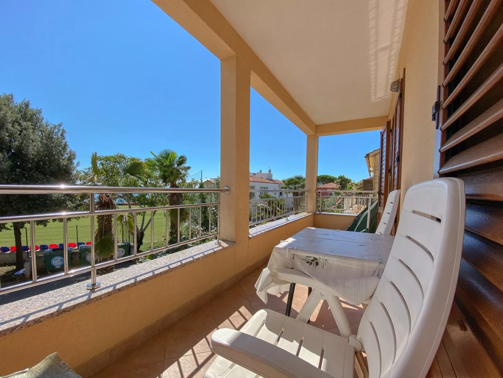 Wohnung "Vita" mit Blick auf das Wasser - Draußen