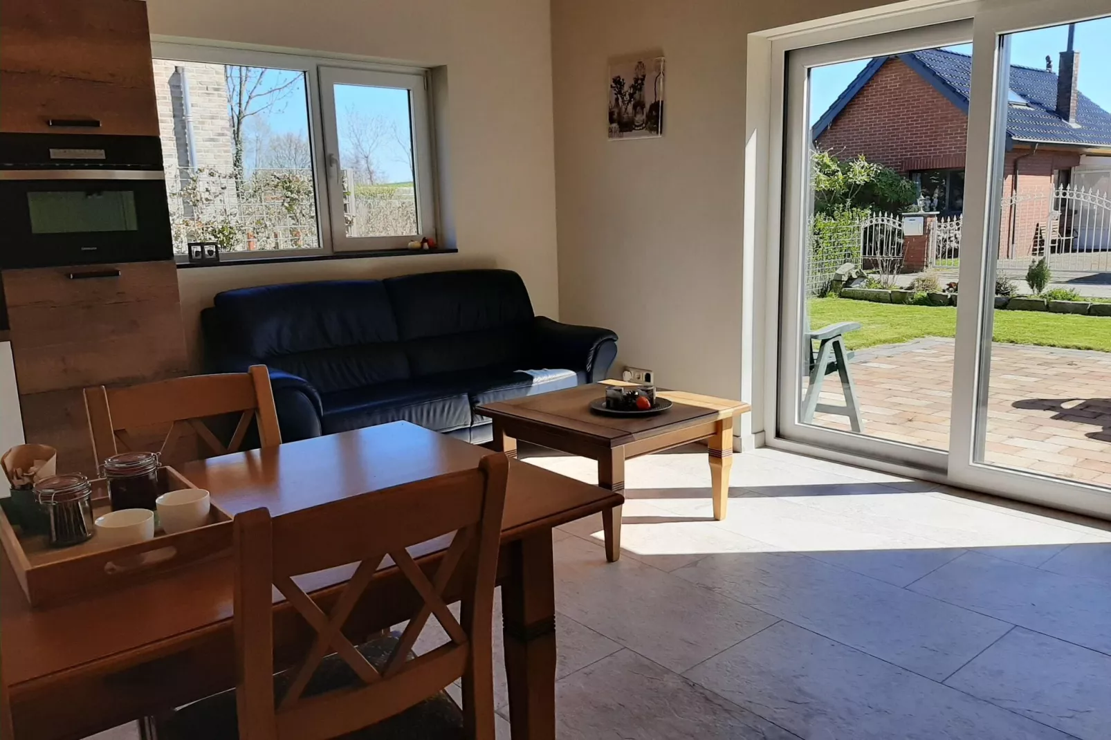 Kustwoning Baarland in Zeeland-Living room