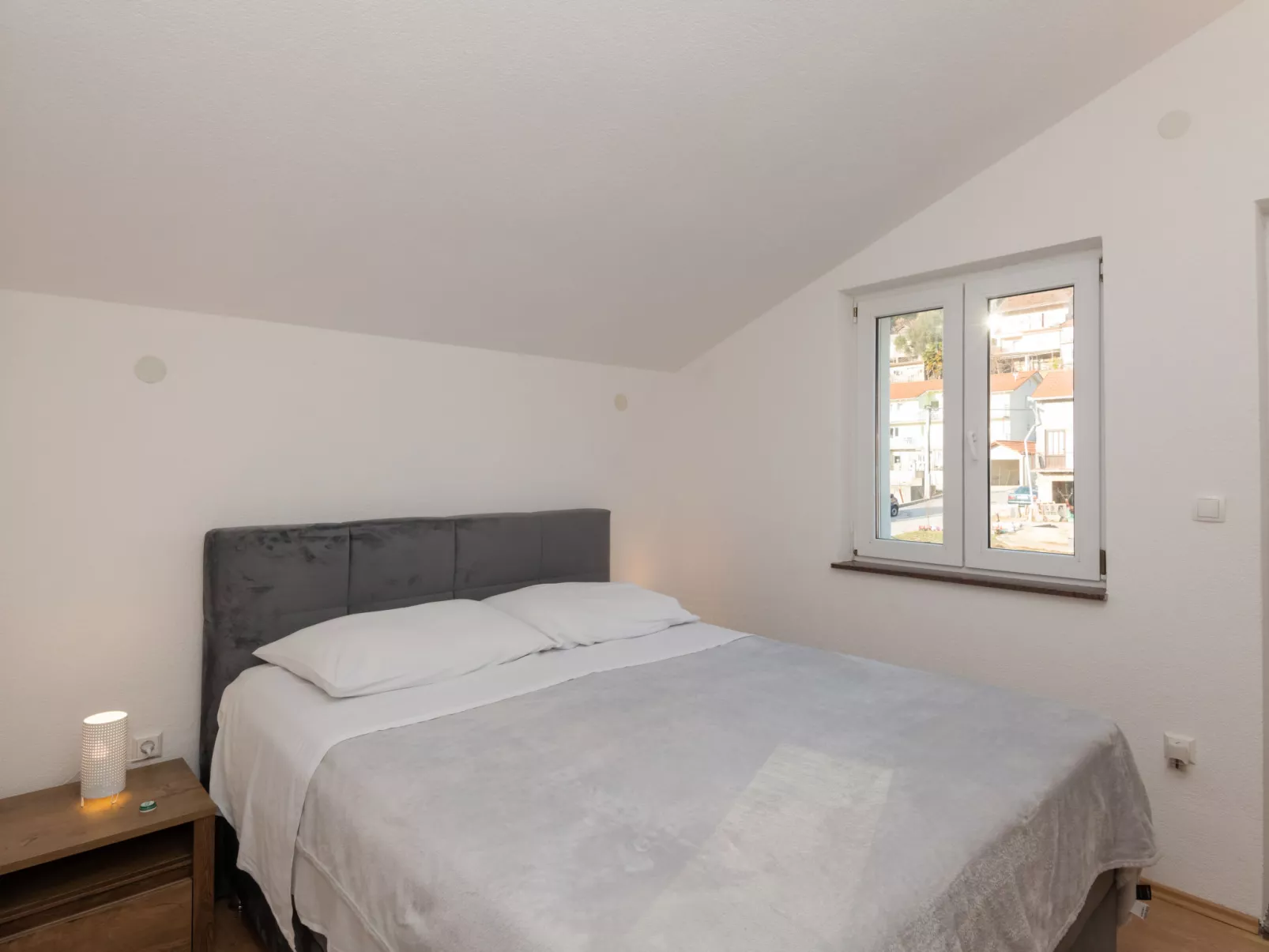 Matanovi dvori - Drinnen