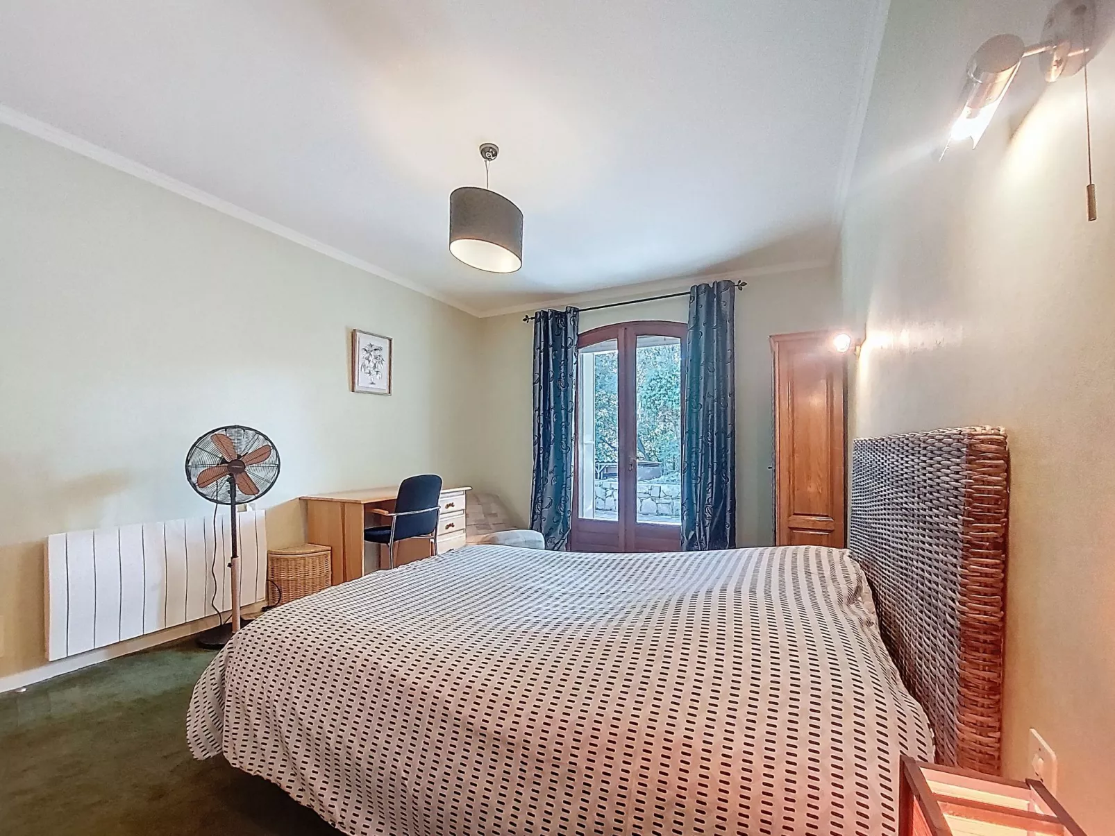 Nature Chez Michel - Drinnen