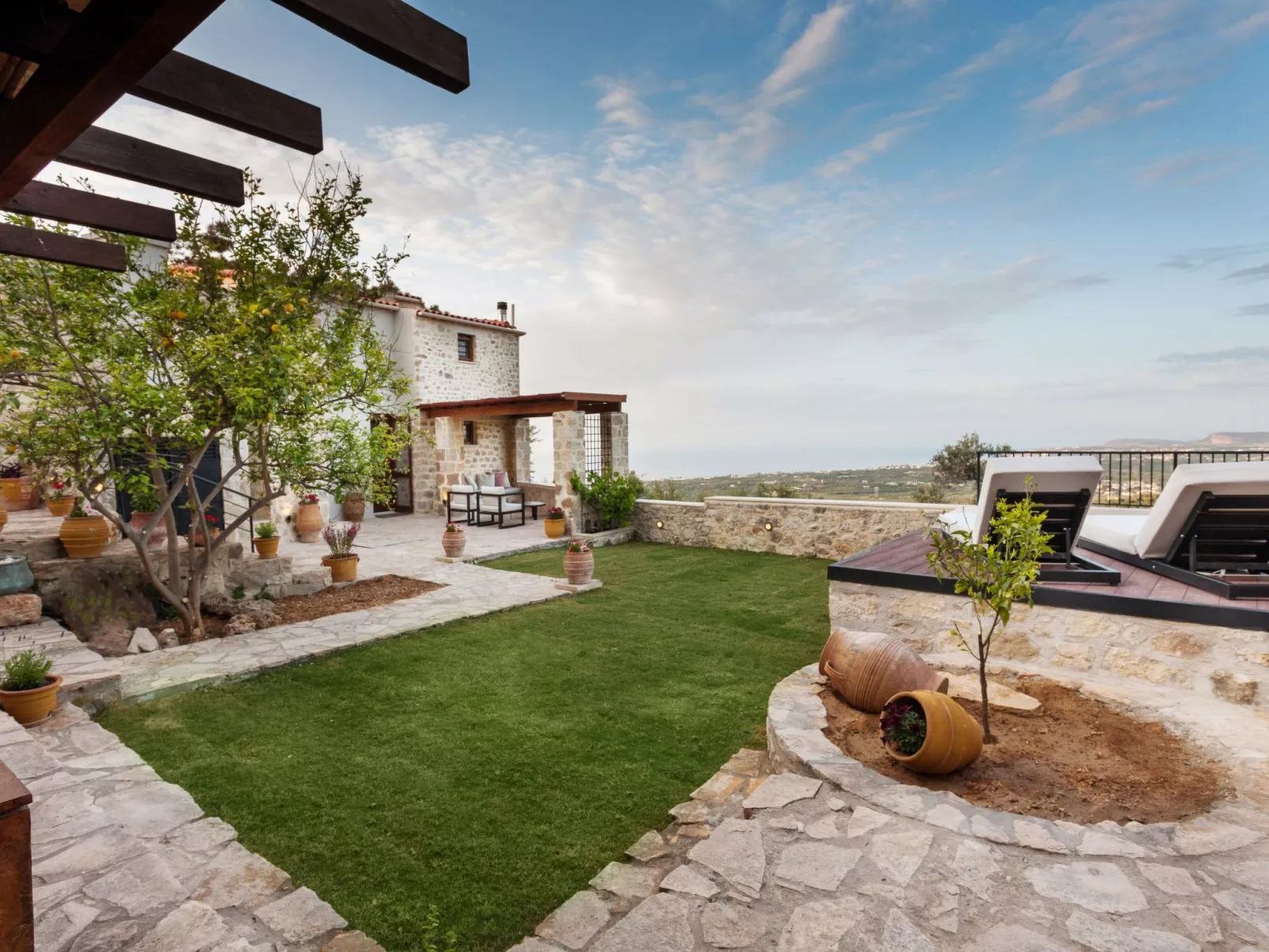 Ali Vafi's Villa - Beheizter Jacuzzi und Innenpool - Outside