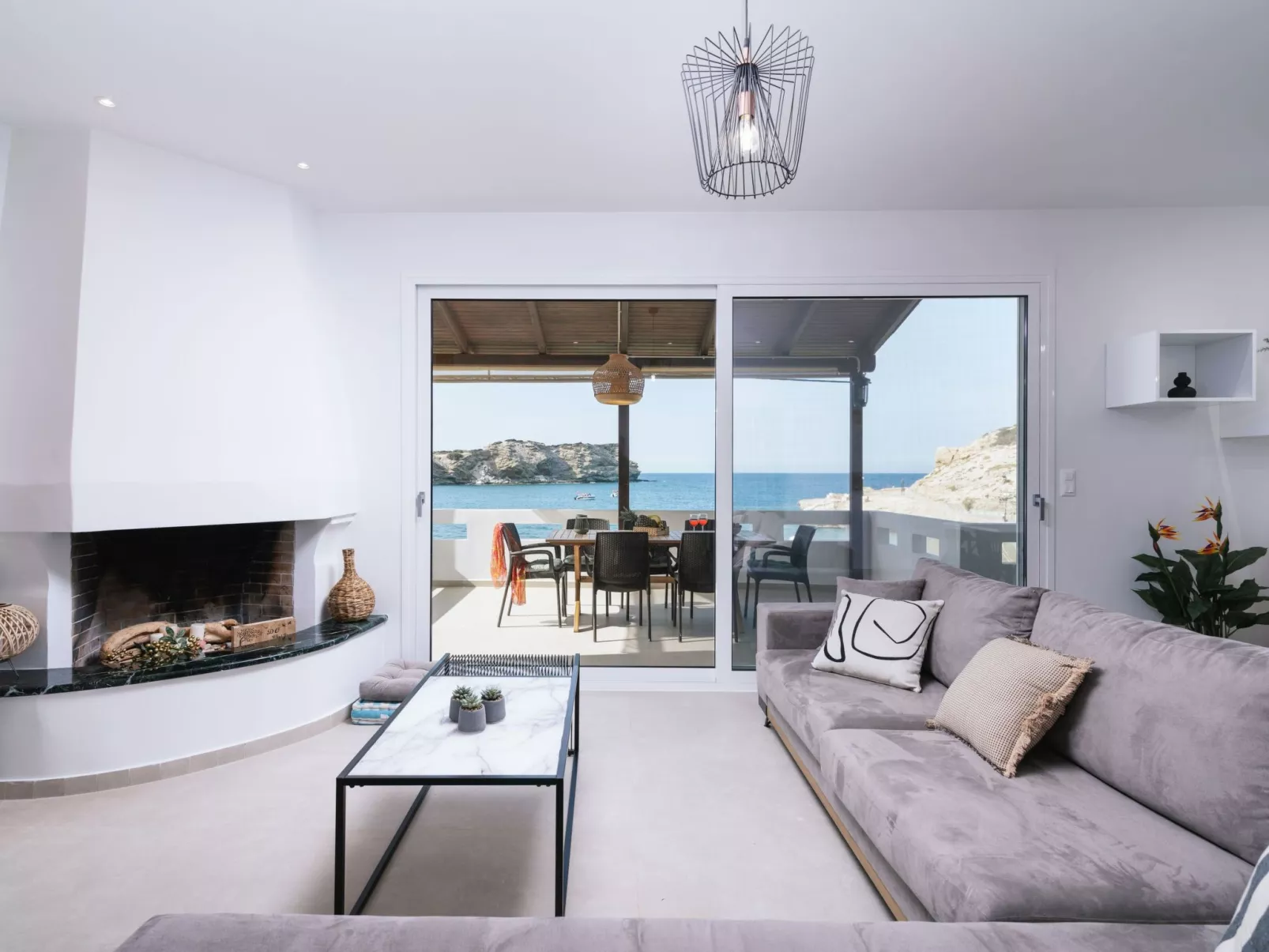 "Villa Dimelen" - Inside