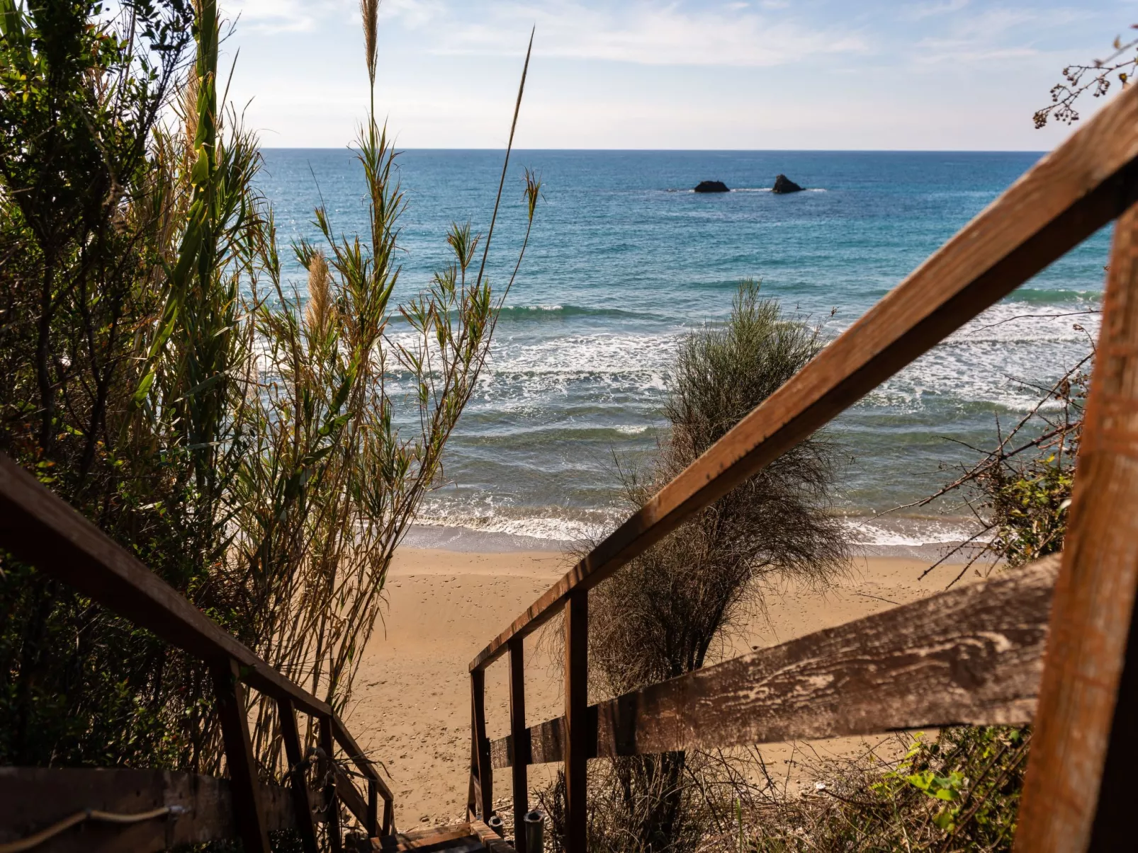 Idyllisch gelegene und luxuriöse Villa mit Veranda und Pavillon - Image-tags.info