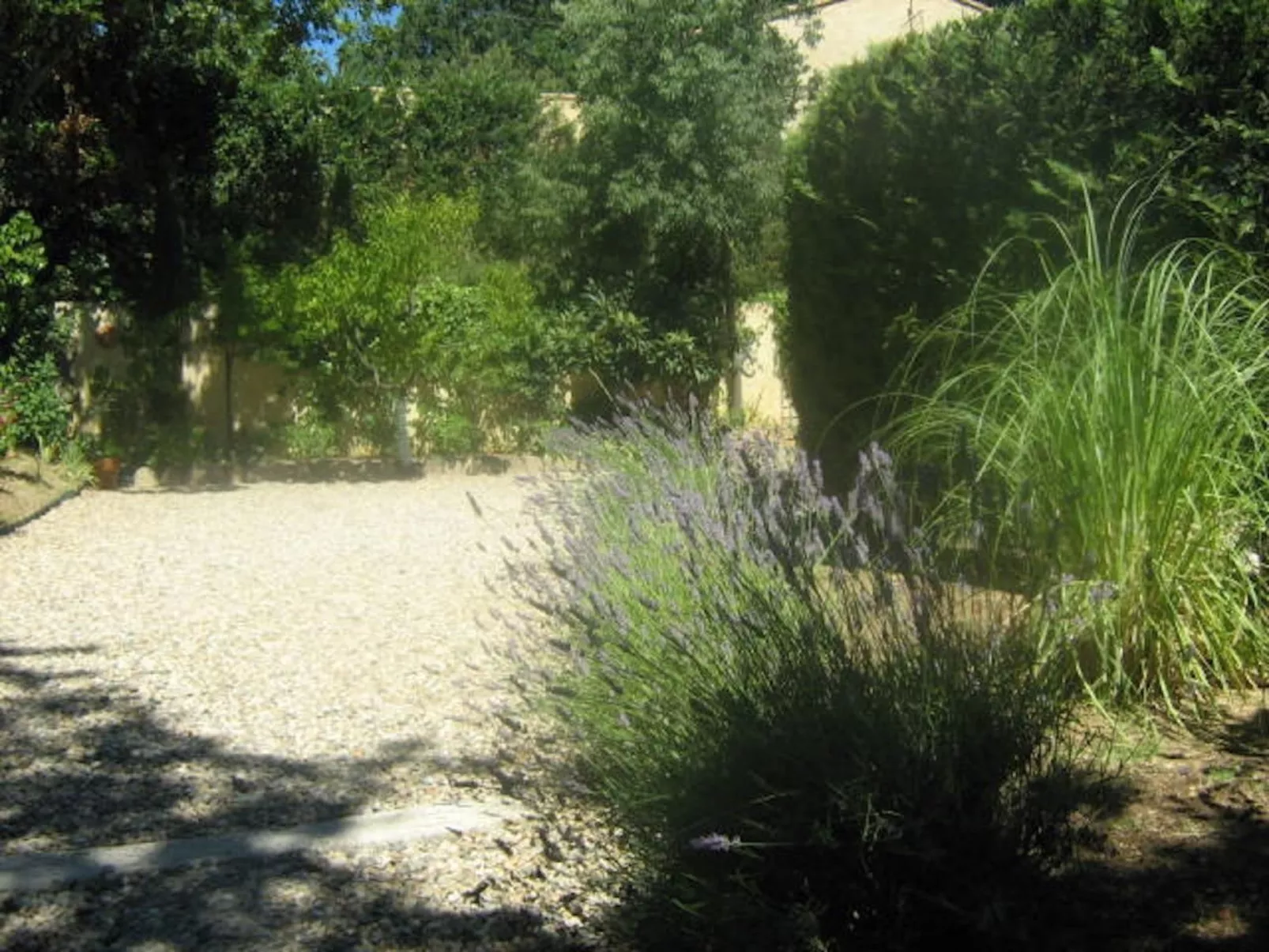 La Soleillade apt mit exklusiver Nutzung des großen Pools - Draußen