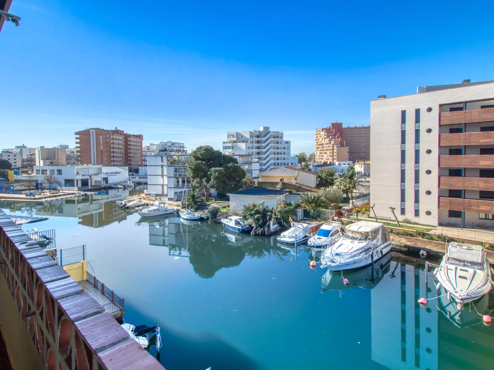 Puerto Simona - Draußen