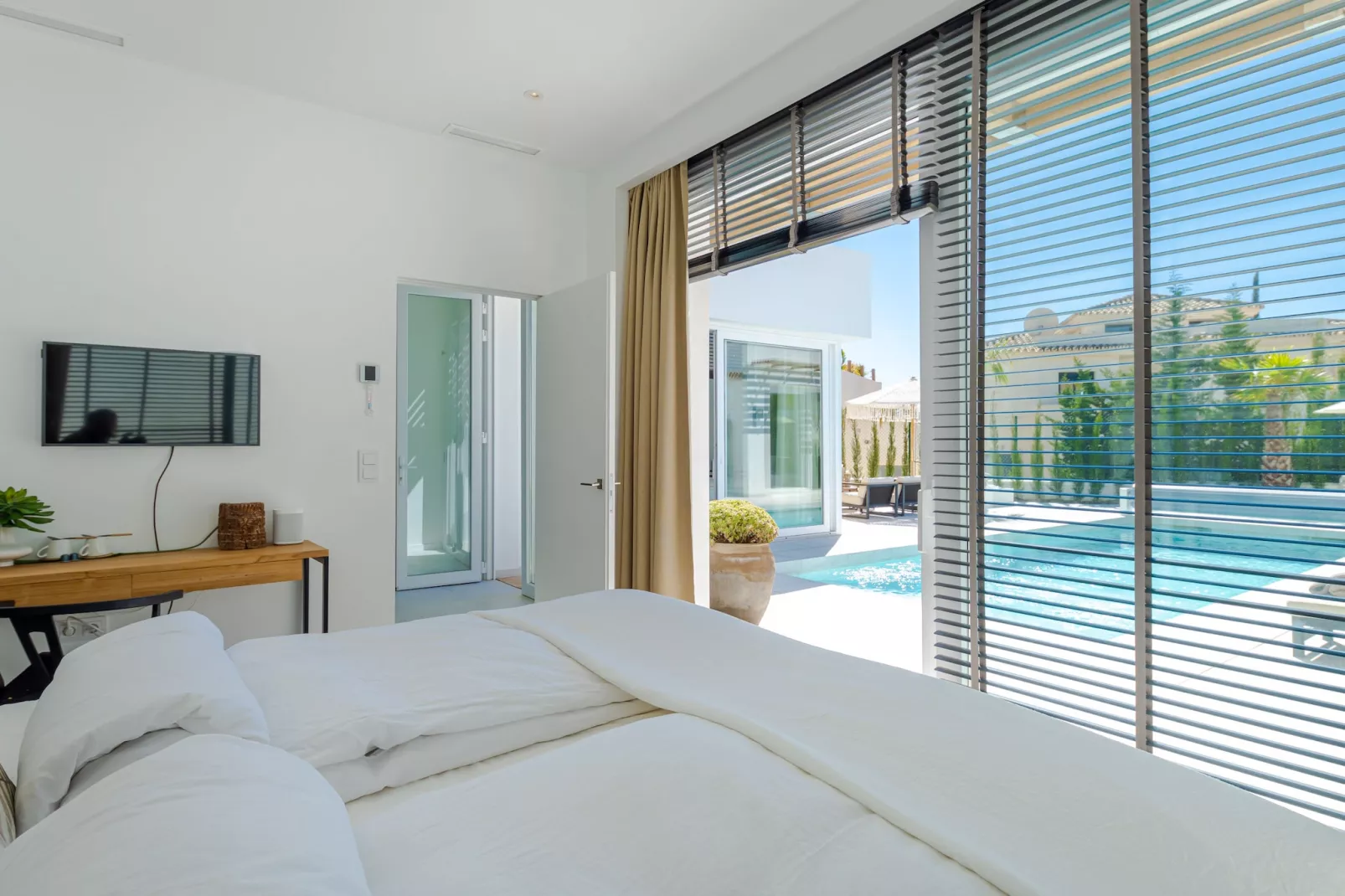 Unique & Luxurious Villa with Heated Pool! - Bedroom