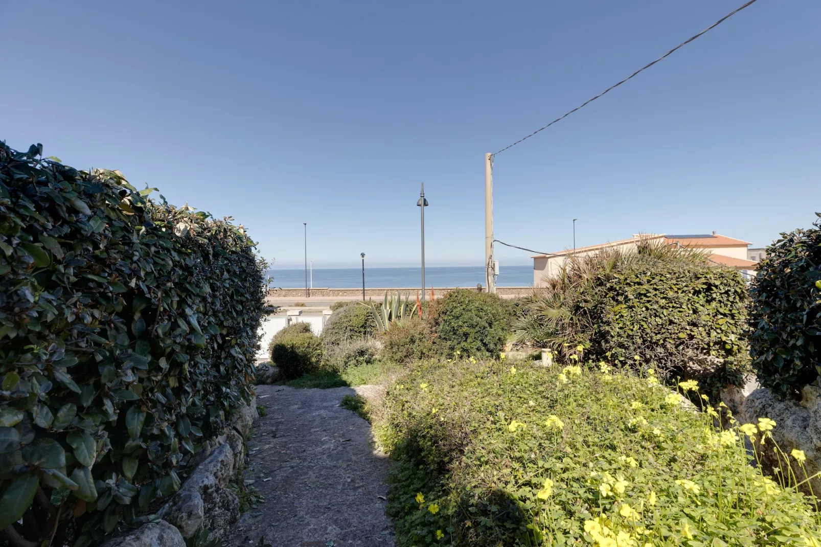 CASA MAESTRALE - Gardens in summer