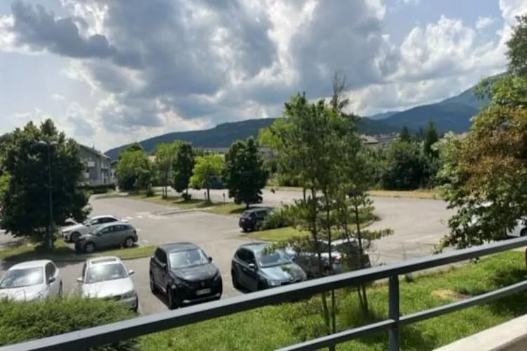 Adonis Divonne-les-Bains T3 - View in summer