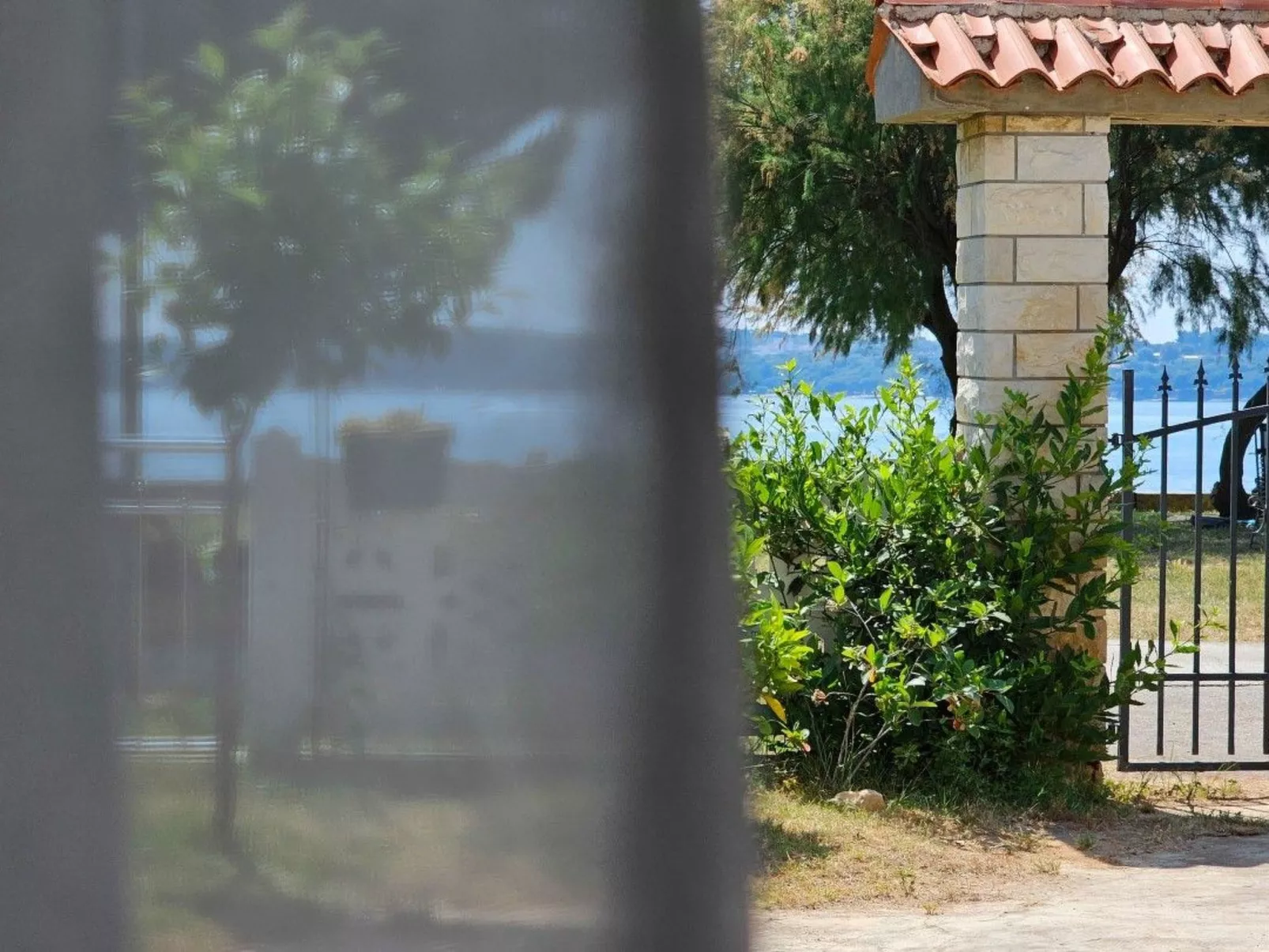 Wohnung "Pintar 1" mit Blick auf das Wasser - Draußen