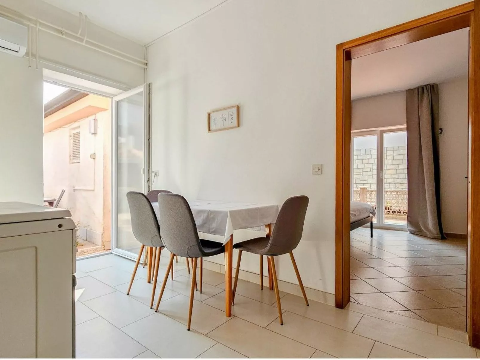 Adila 4 - Die Wohnung für 4 Personen - Drinnen