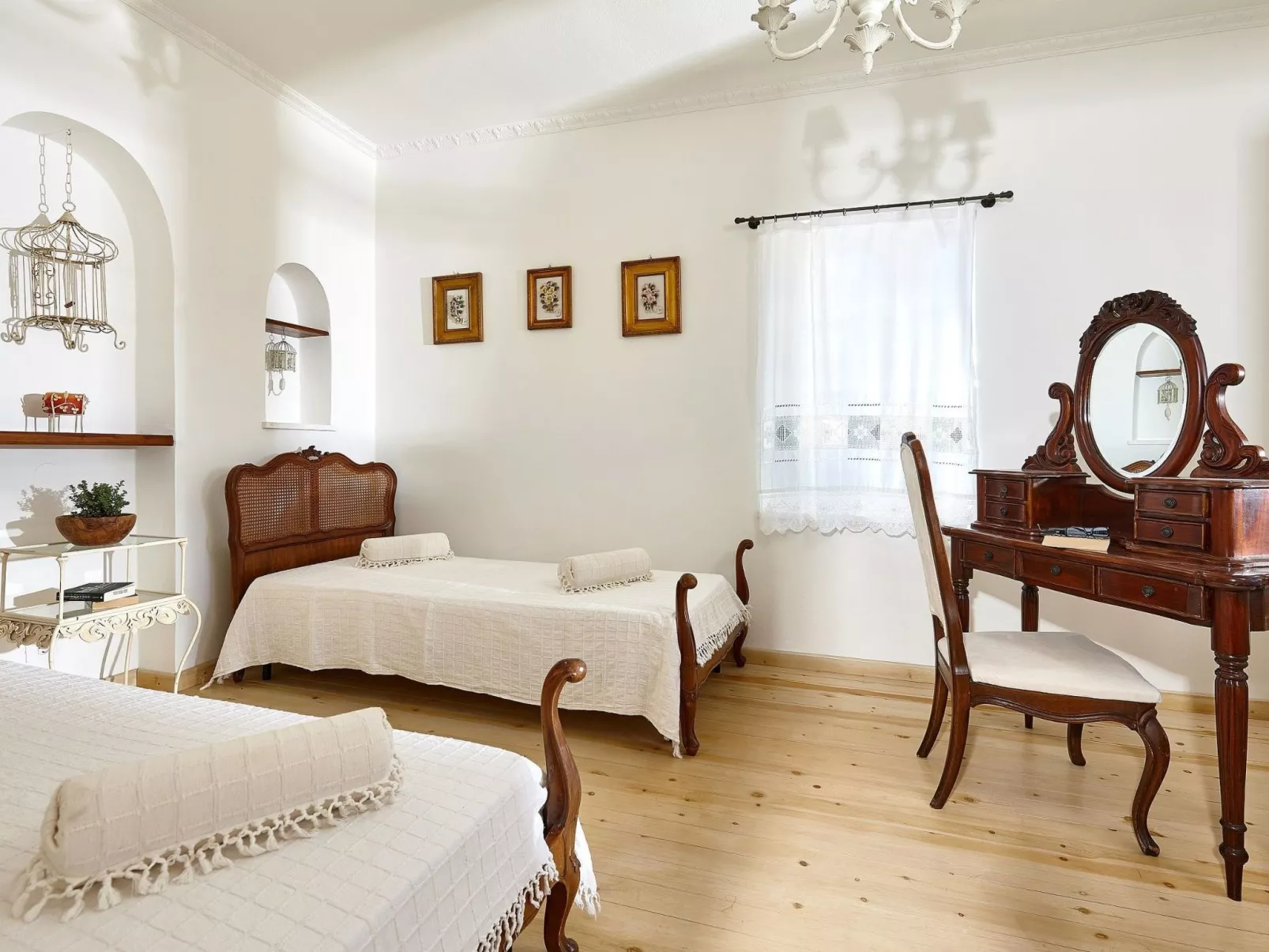 Orelia - Image-tags.info