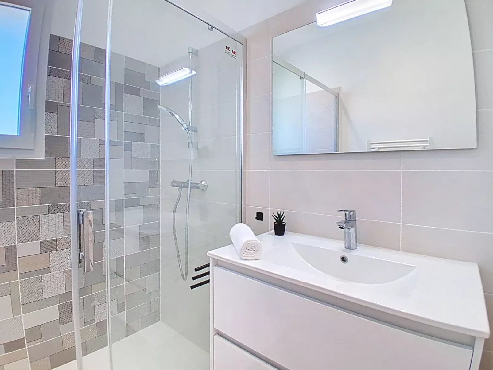 Saint Denis 2 - Inside