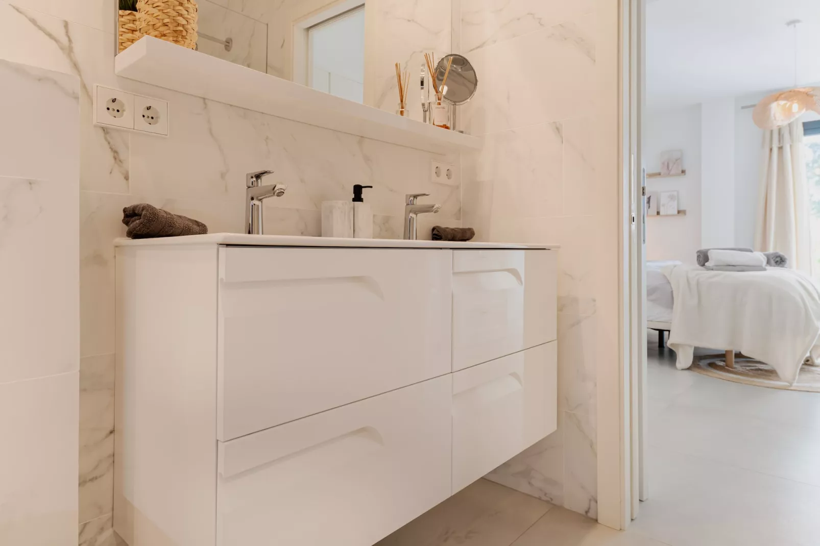 Elegant Villa with sea Views & Pool Marbella - Bathroom