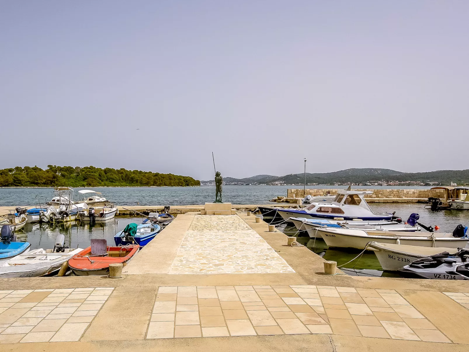 Villa Barotul with pool - Environnement