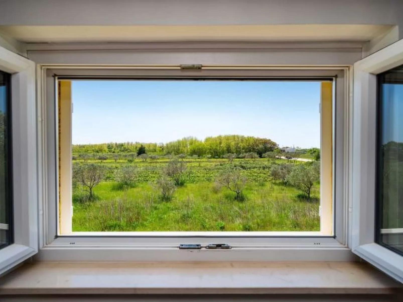 Apartment house Simoni with pool - Image-tags.info