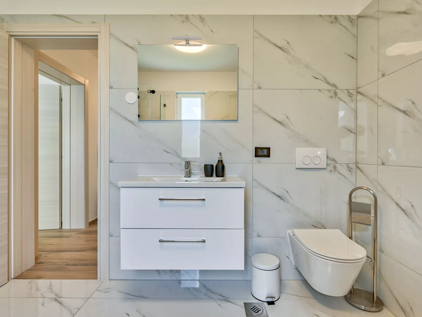 Montevernal - Drinnen