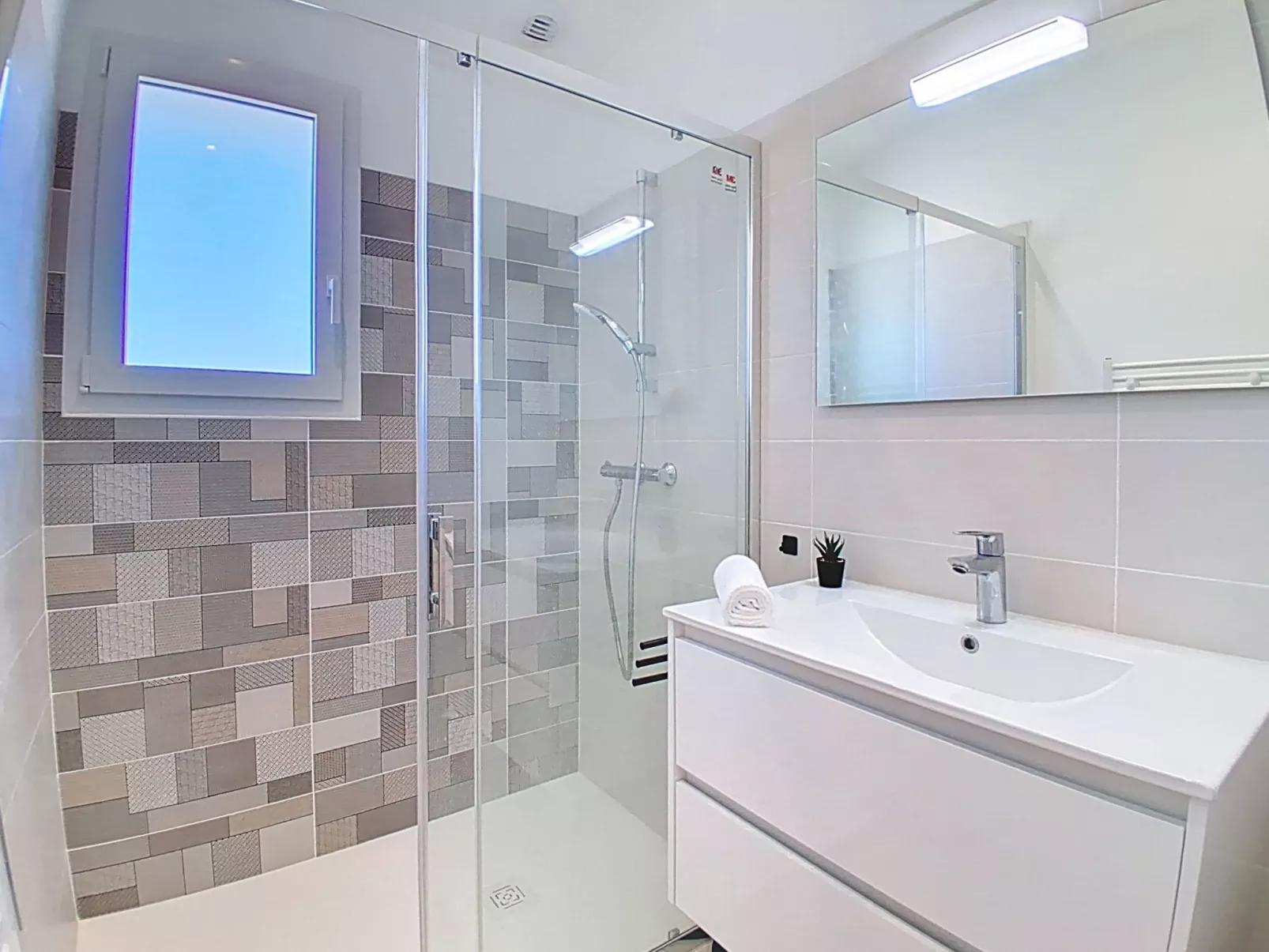 Saint Denis 2 - Inside