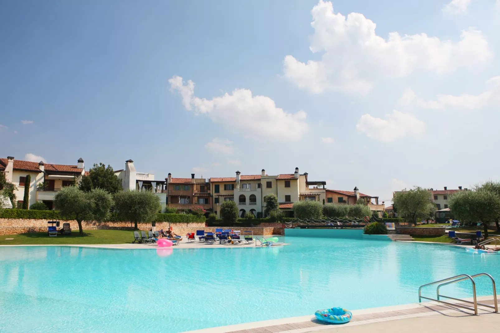 Garda Resort B2 1P Sup - Parkeinrichtungen