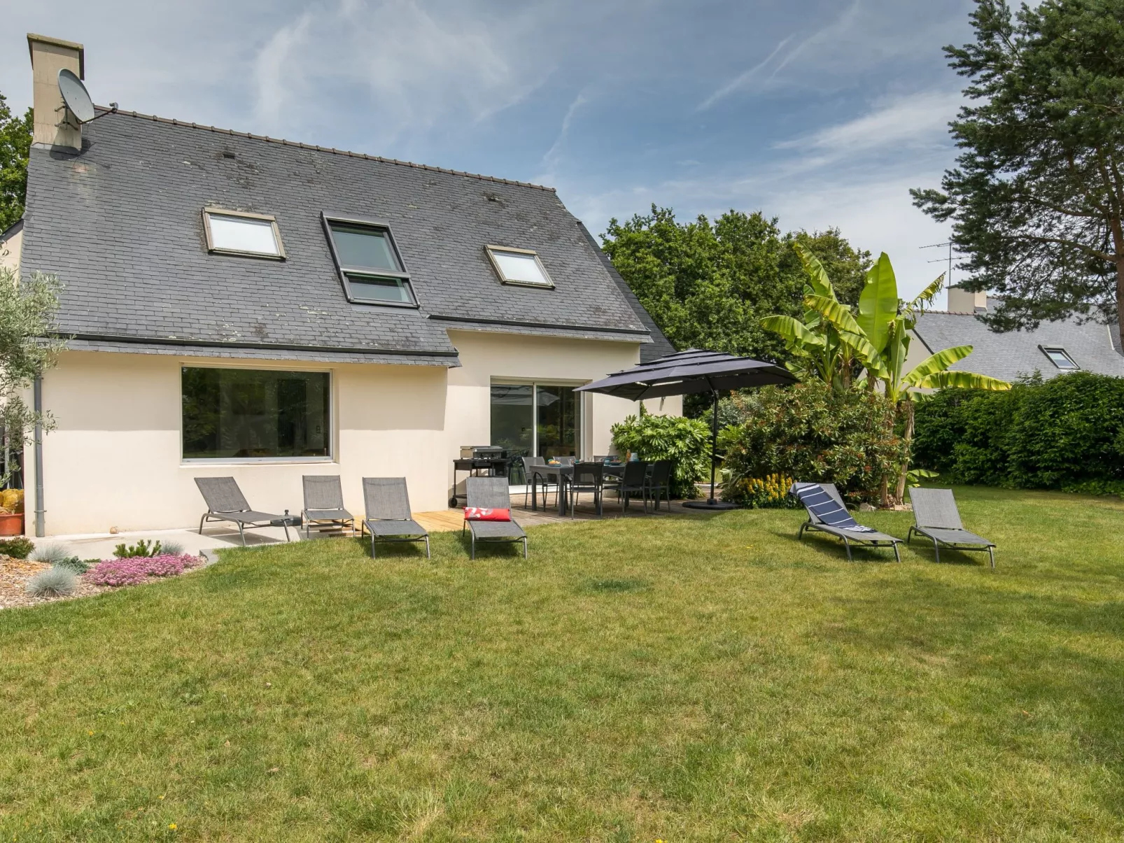 L'échappée - Outside