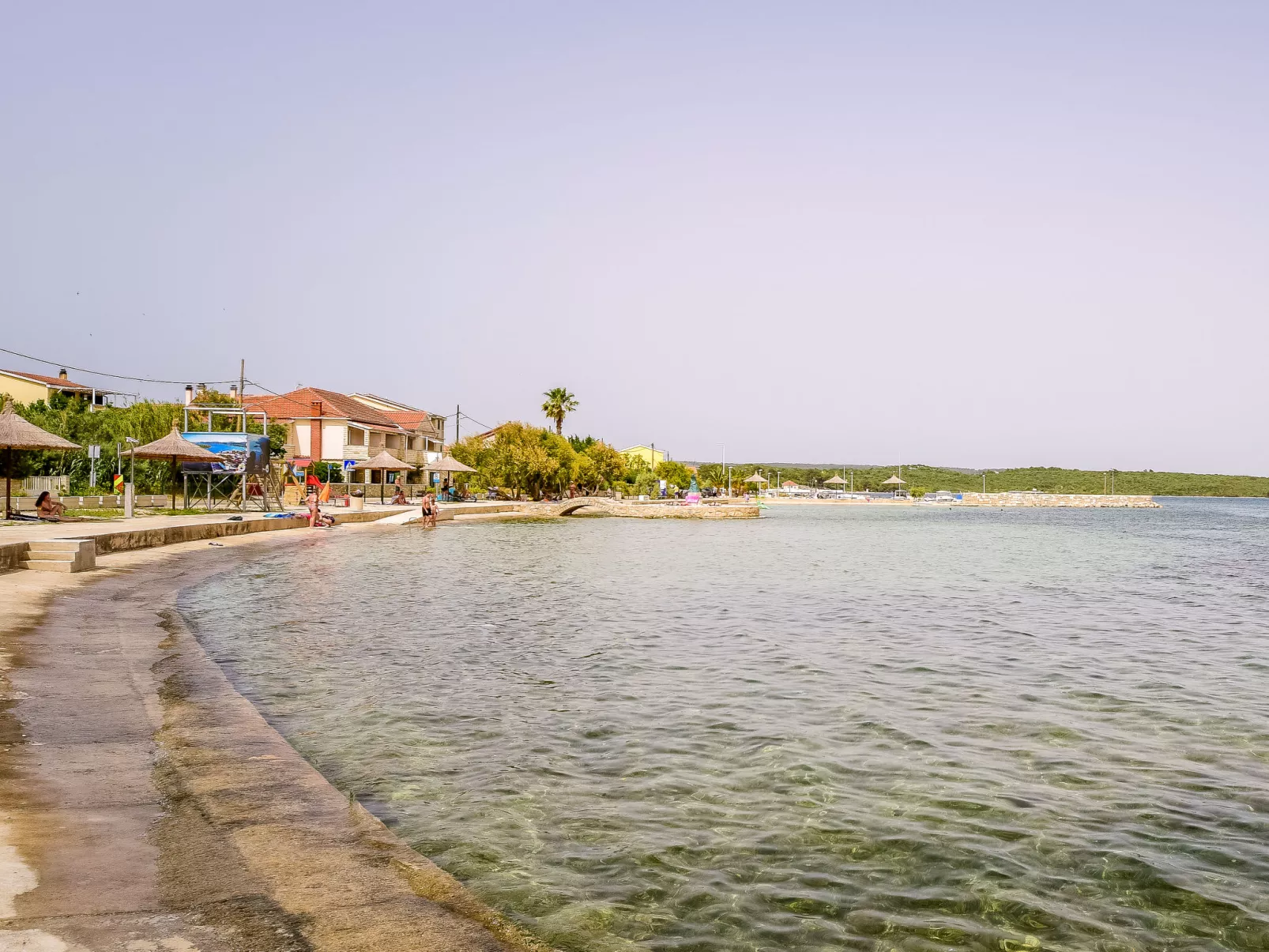 Villa Barotul with pool - Environnement