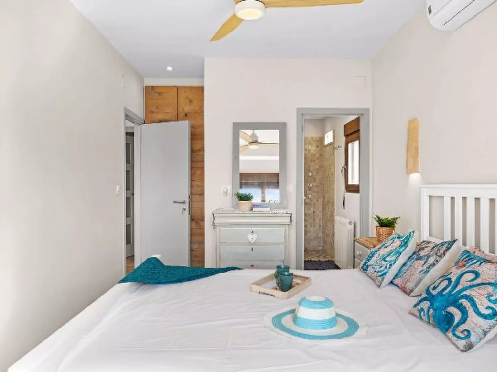 Villa Moai - PlusHolidays - Image-tags.info