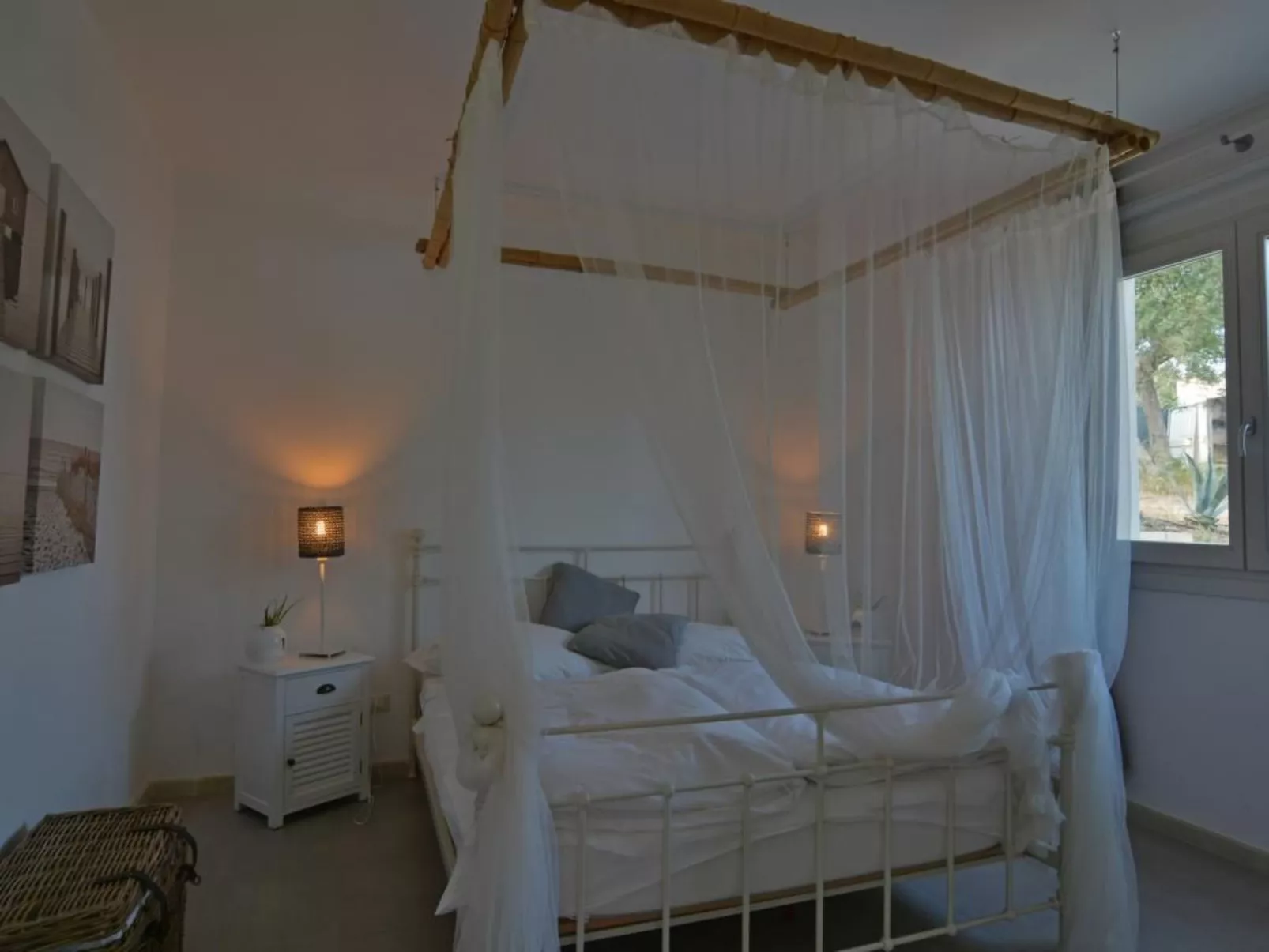 Moderne Ferienvilla bei Noto mit Meerblick und privatem Pool - Drinnen