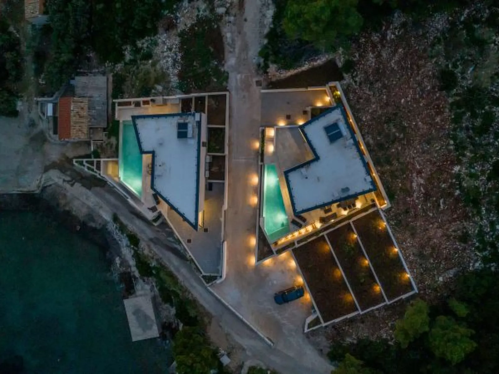 Beachfront villa Luce with seaview and pool - Dehors