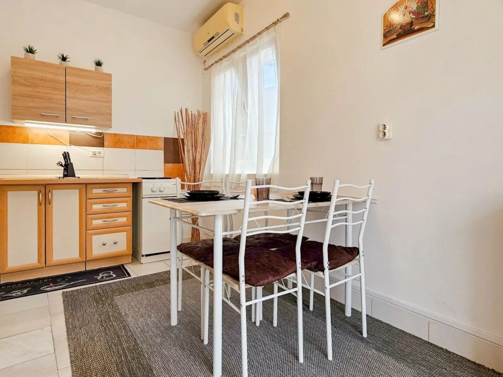 "Pintar 2" direkt am Strand - Drinnen