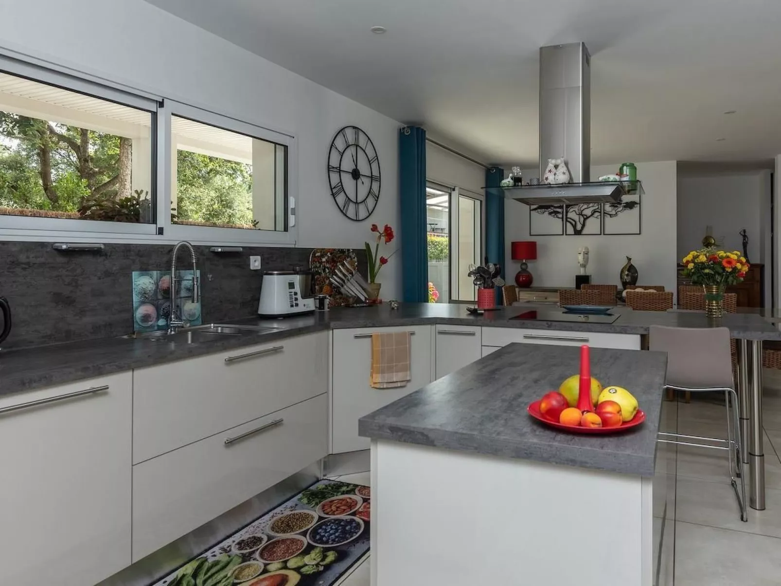 "L'Oustaou des Hournails" (Das Haus der Hournails) - Image-tags.info