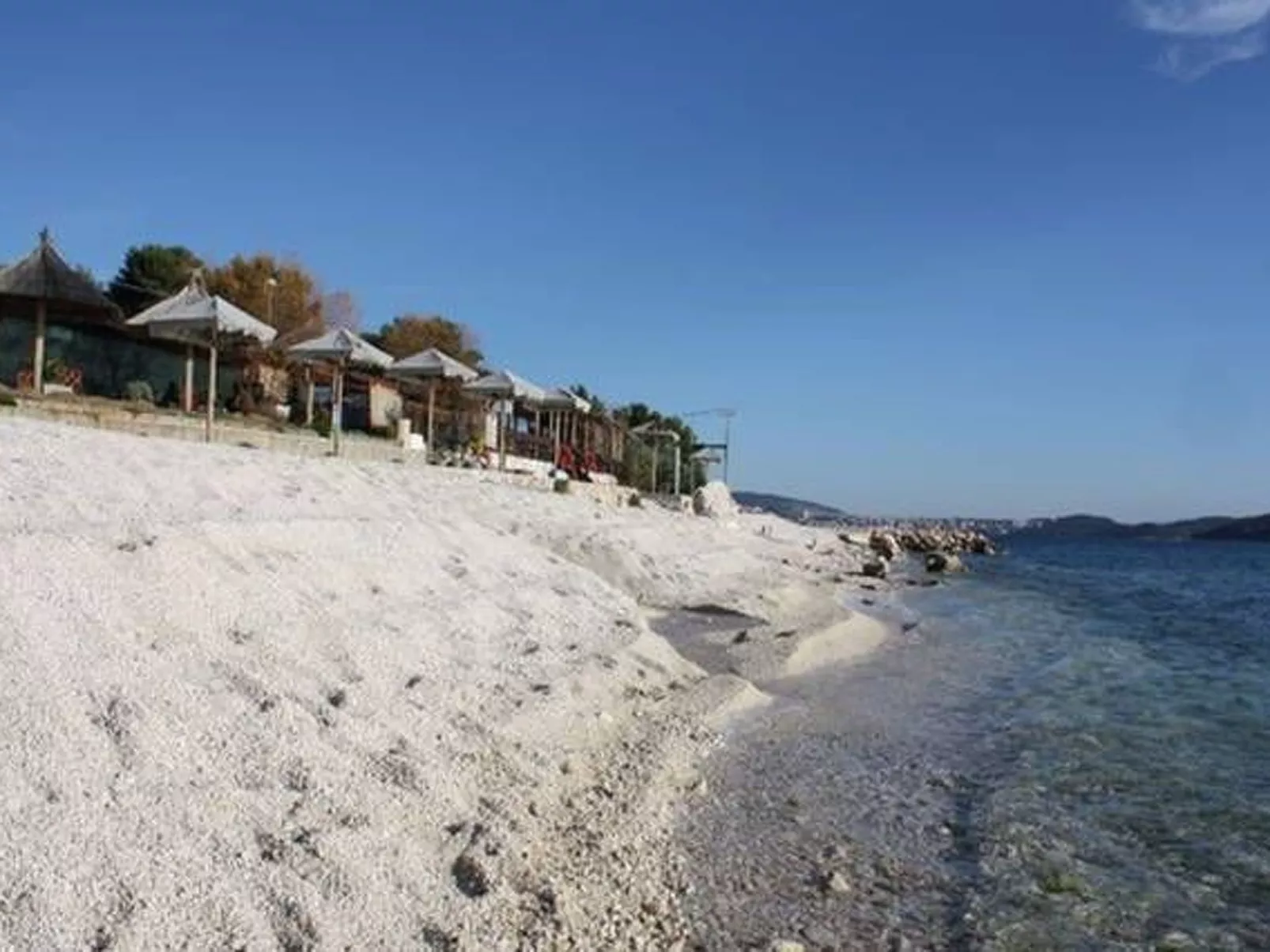 1. Etage Doppelbettzimmer 20m² mit Balkon und Meerblick Villa Milic*** - Image-tags.info