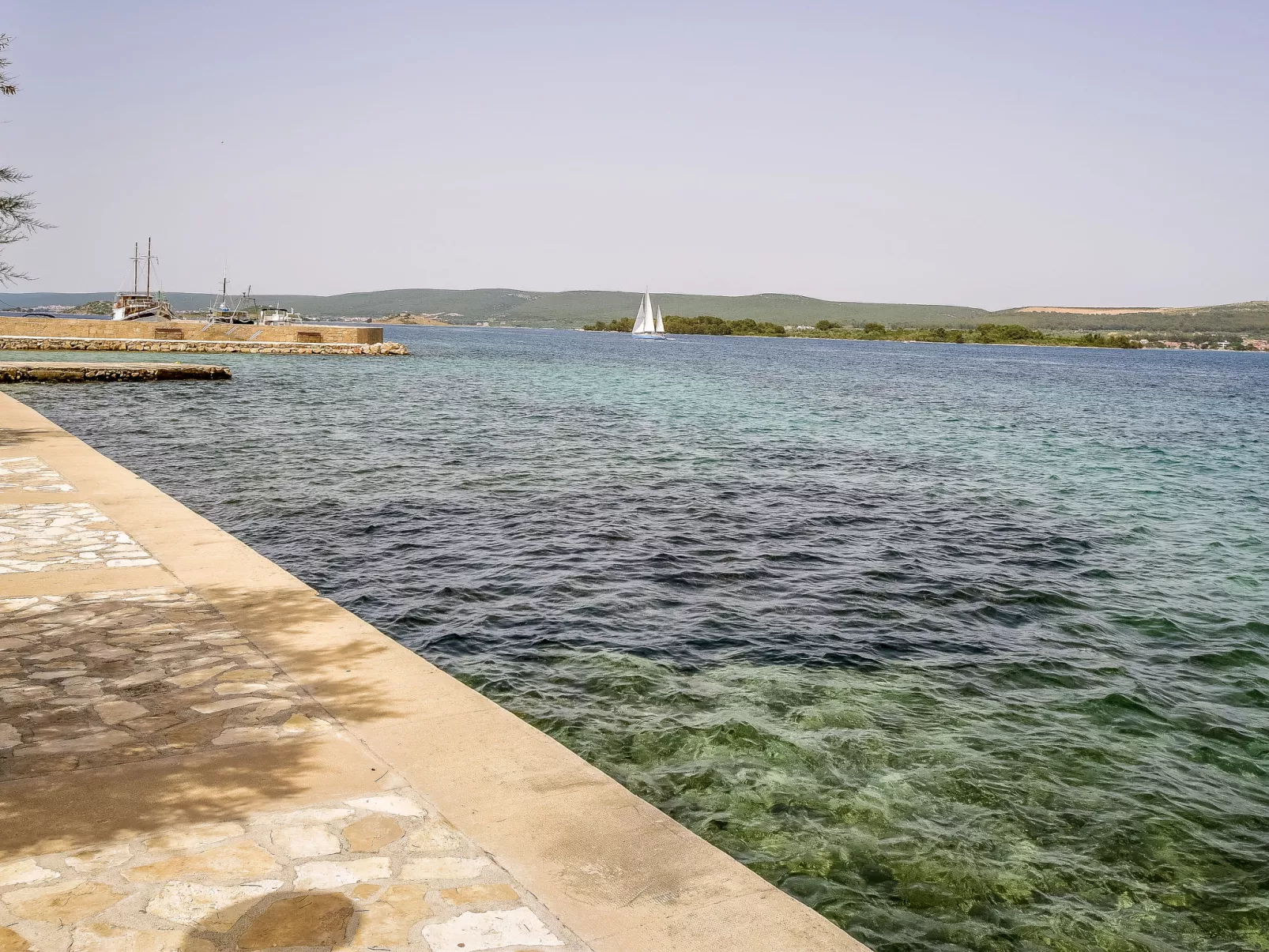 Villa Barotul with pool - Environnement