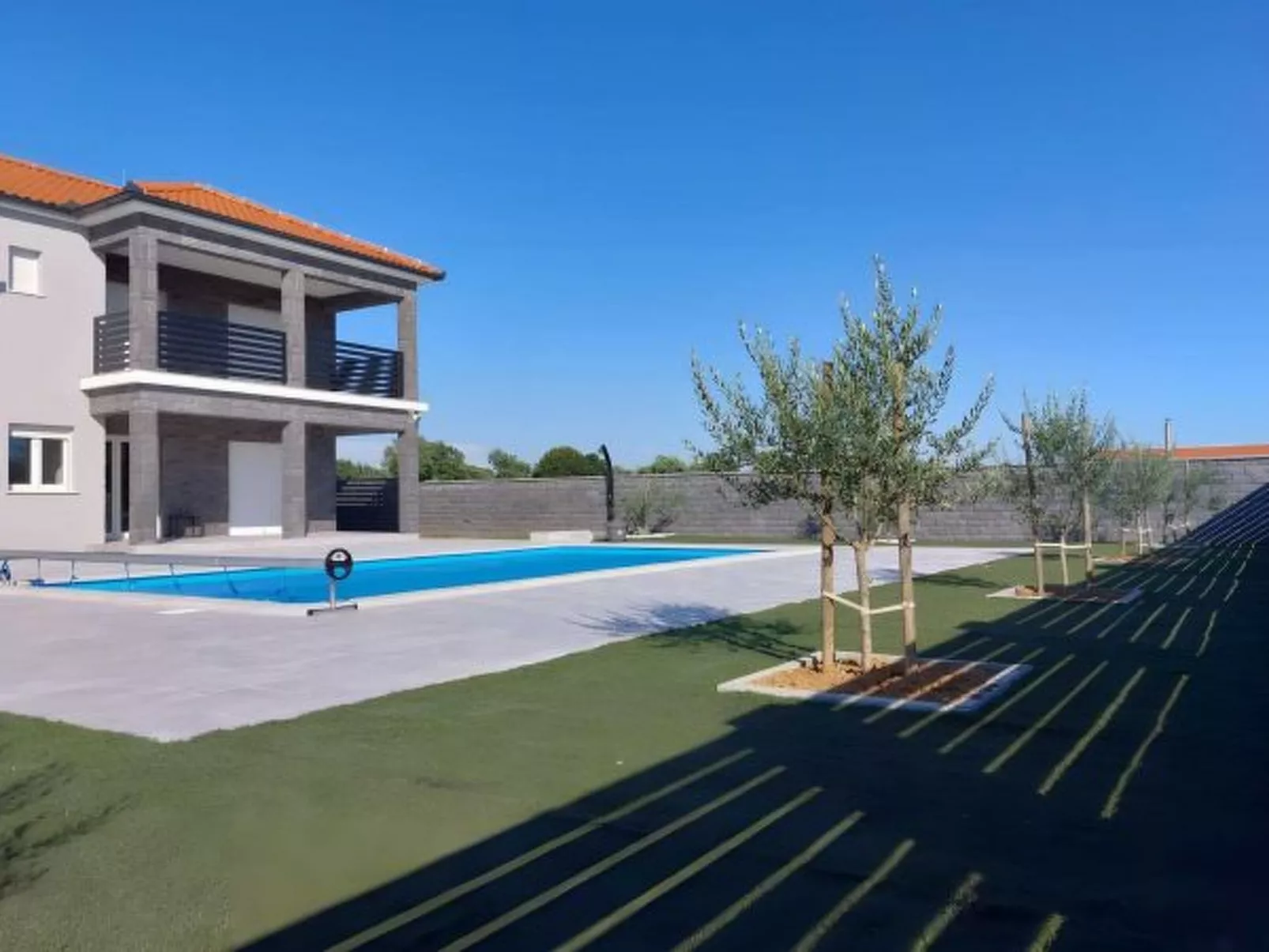 Villa Ela with heated pool - Image-tags.info
