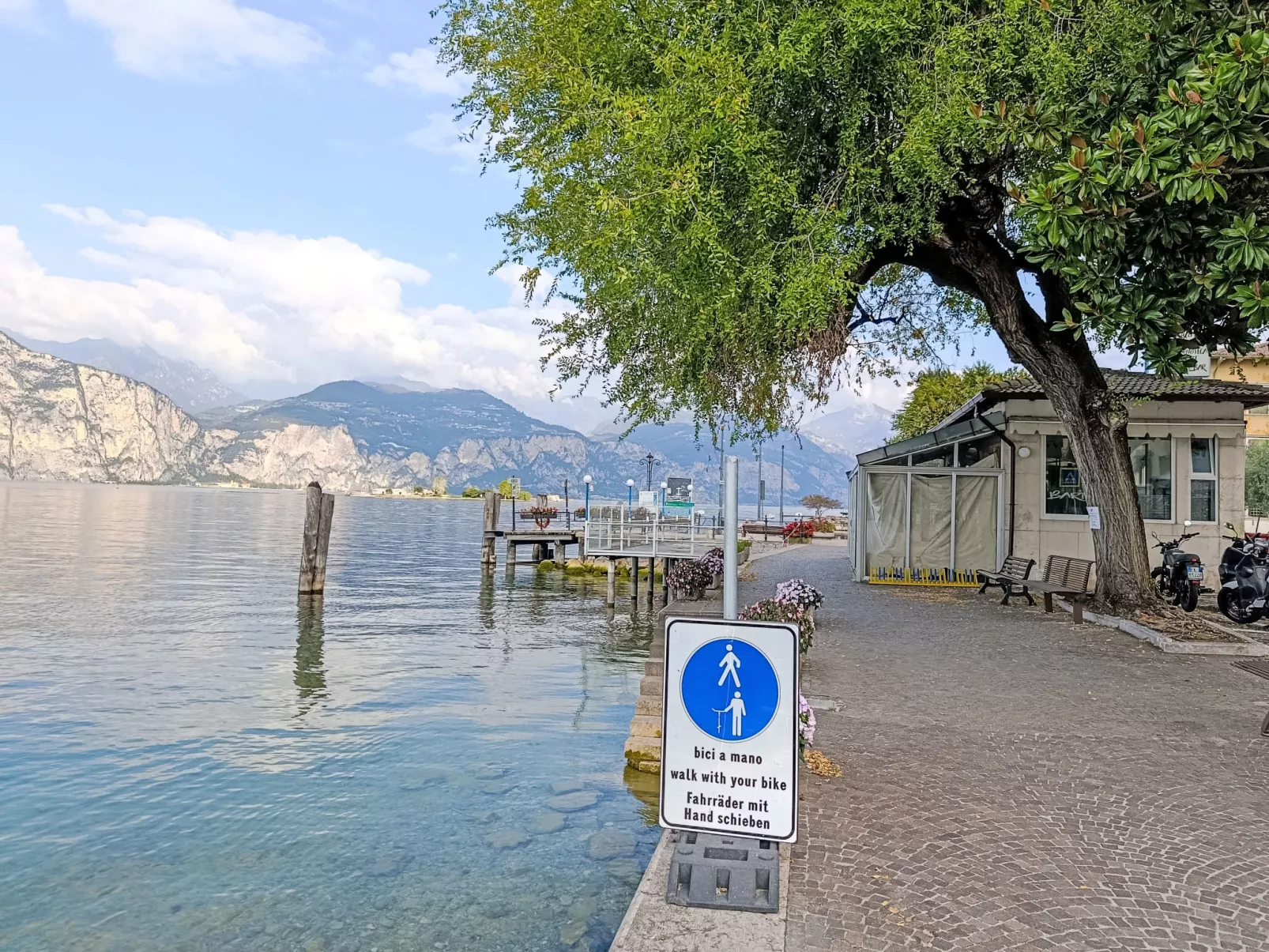 Sona's Lake Home - Umgebung