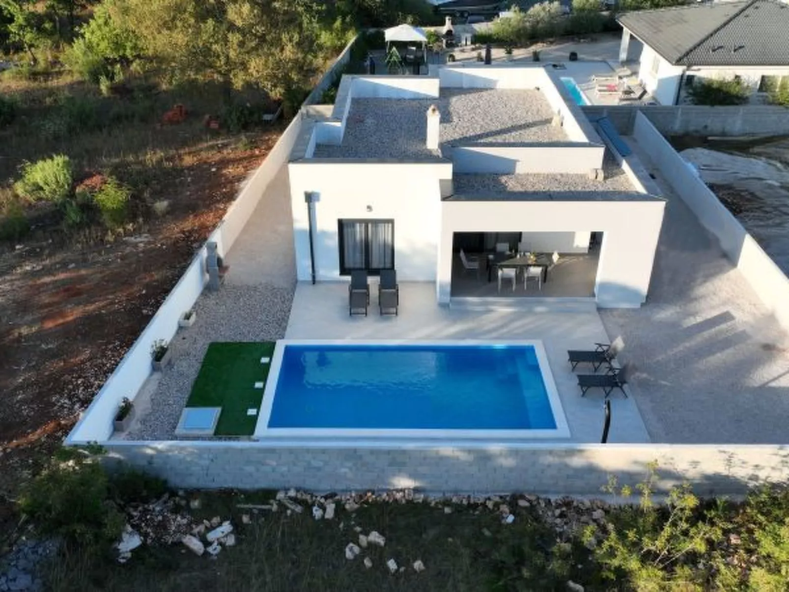 Villa Zara Blu with pool - Image-tags.info