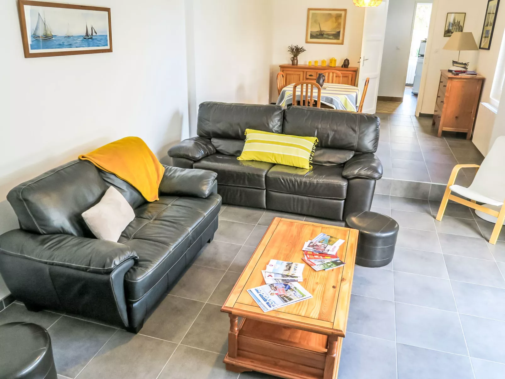 Mahionias's cottage - Drinnen