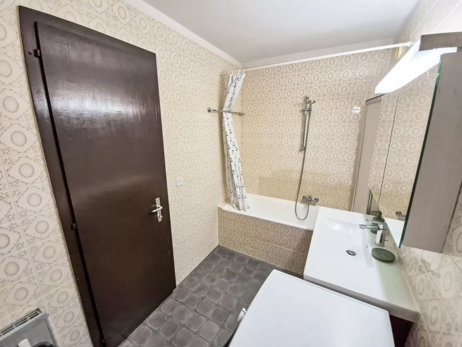 Crans-Léman 5 - Inside