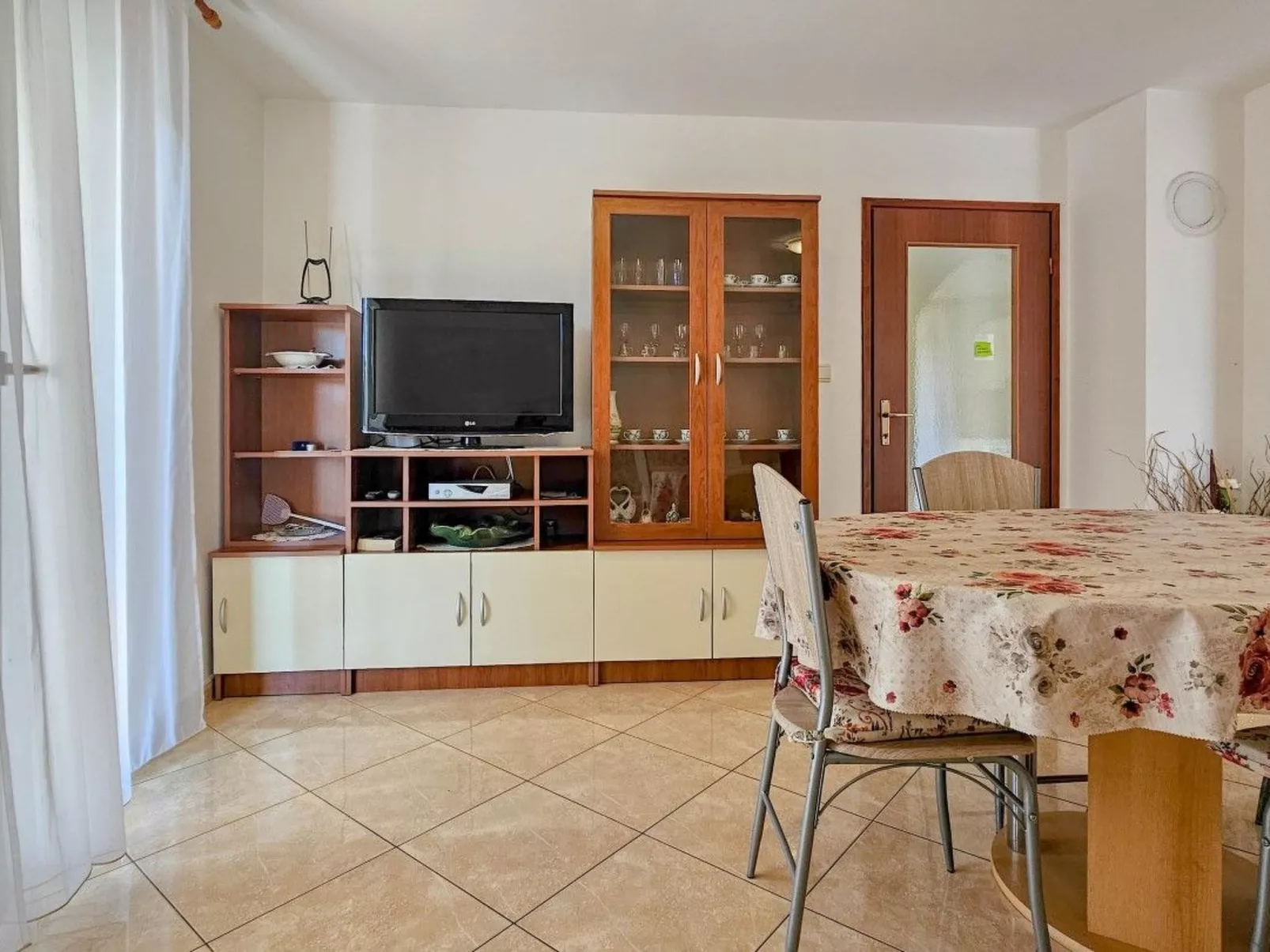 "Viola" mit Terrasse - Dedans