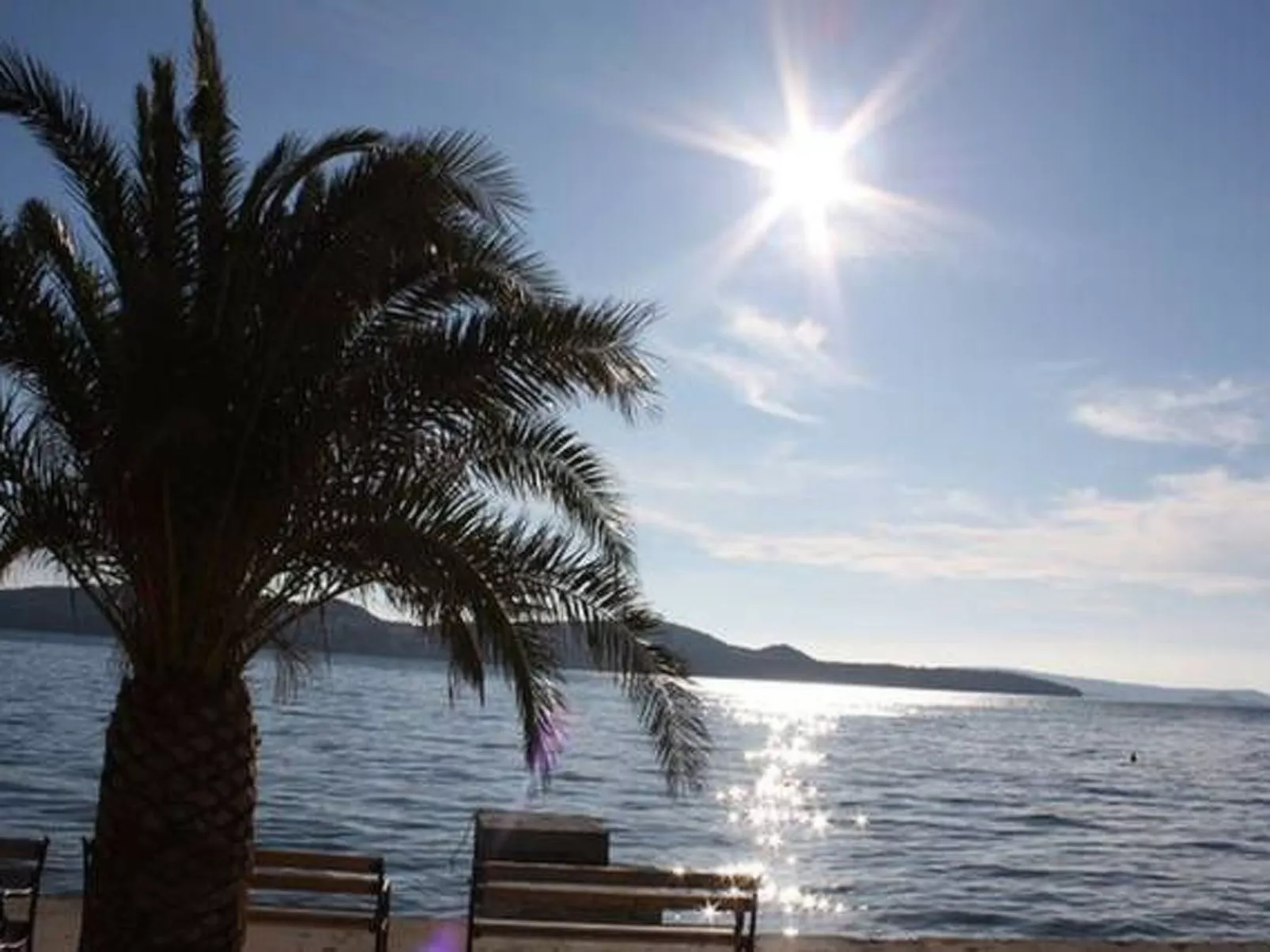 Erdgeschoss Doppelbettzimmer 25m² mit geräumiger Terrasse und Meerblick Villa M - Dehors