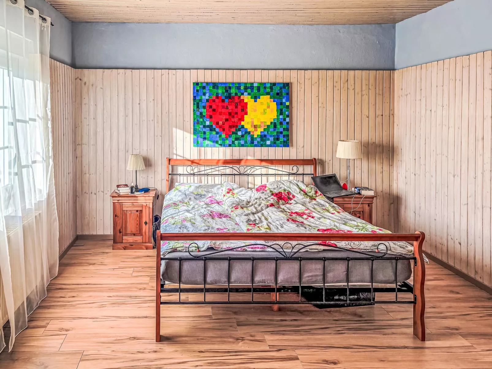 Mit großem eingezäunten Garten - Drinnen