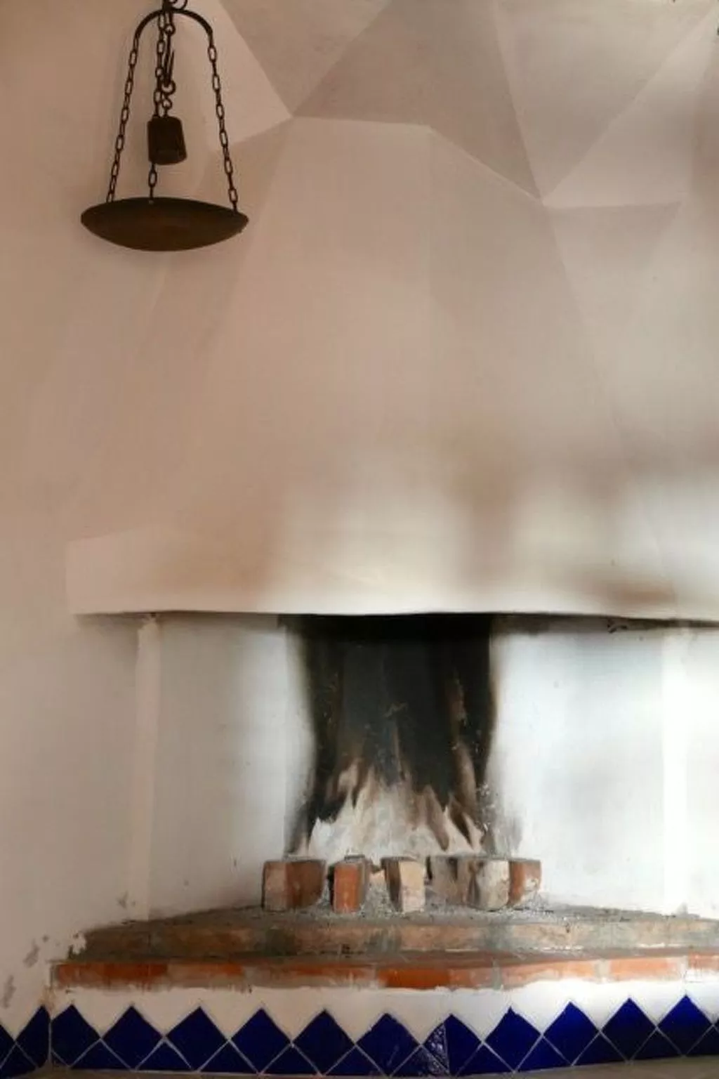 "Anania - Image-tags.info